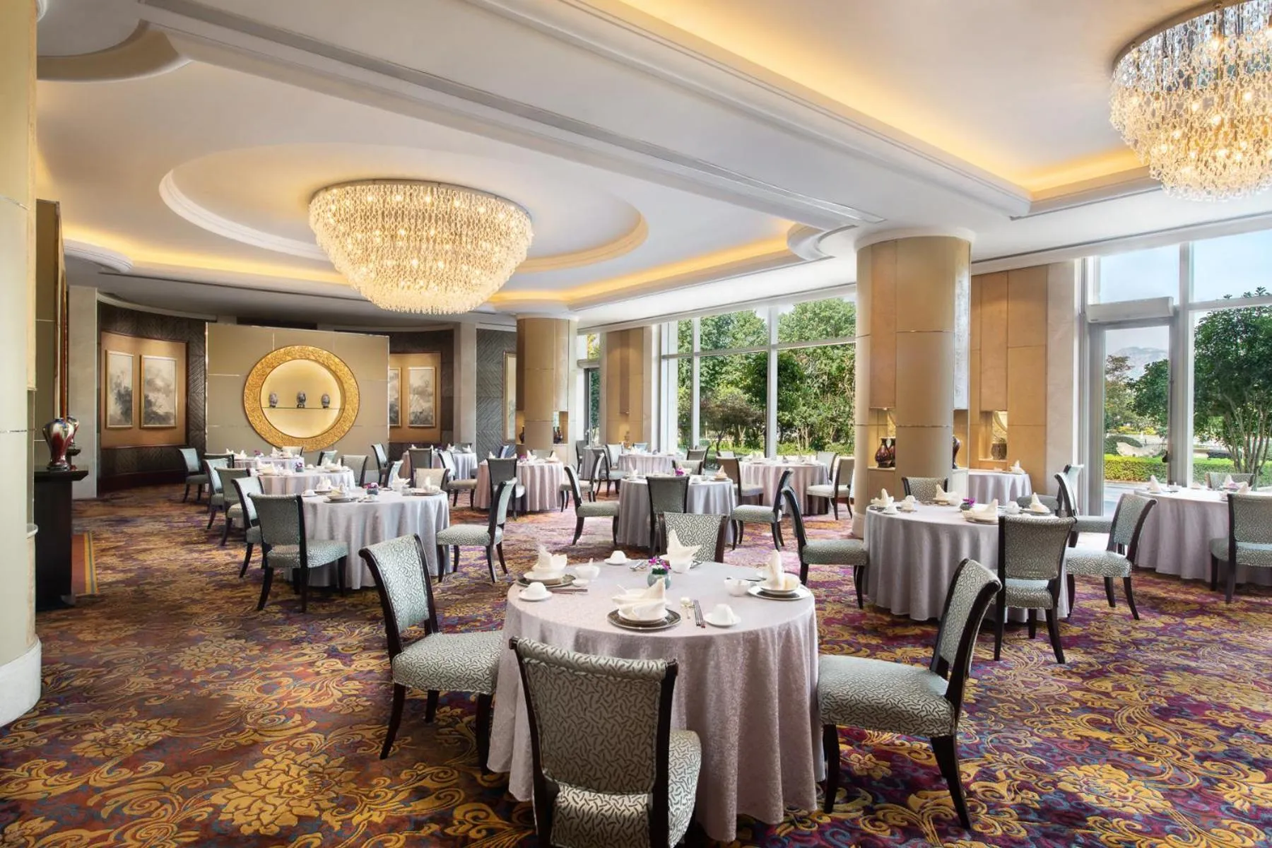 Restaurant/places to eat in Shangri-La Wenzhou