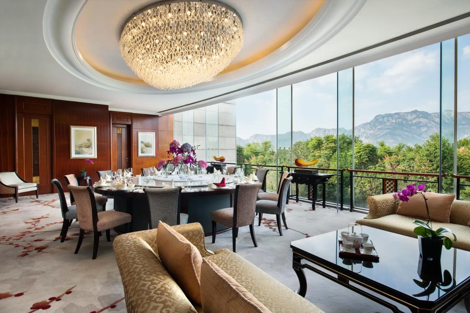 Restaurant/places to eat in Shangri-La Wenzhou