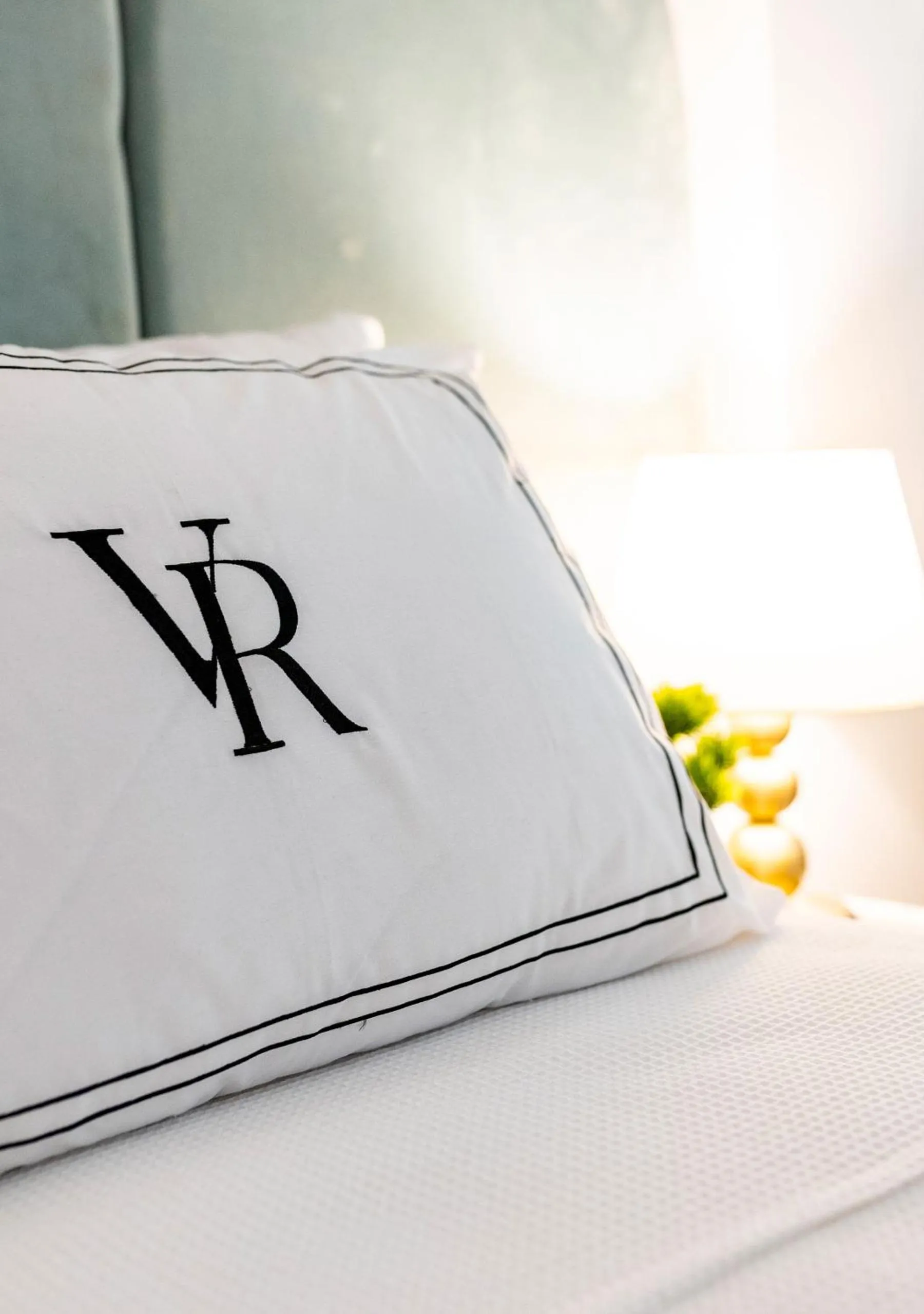 Property logo or sign, Bed in Hotel Vera