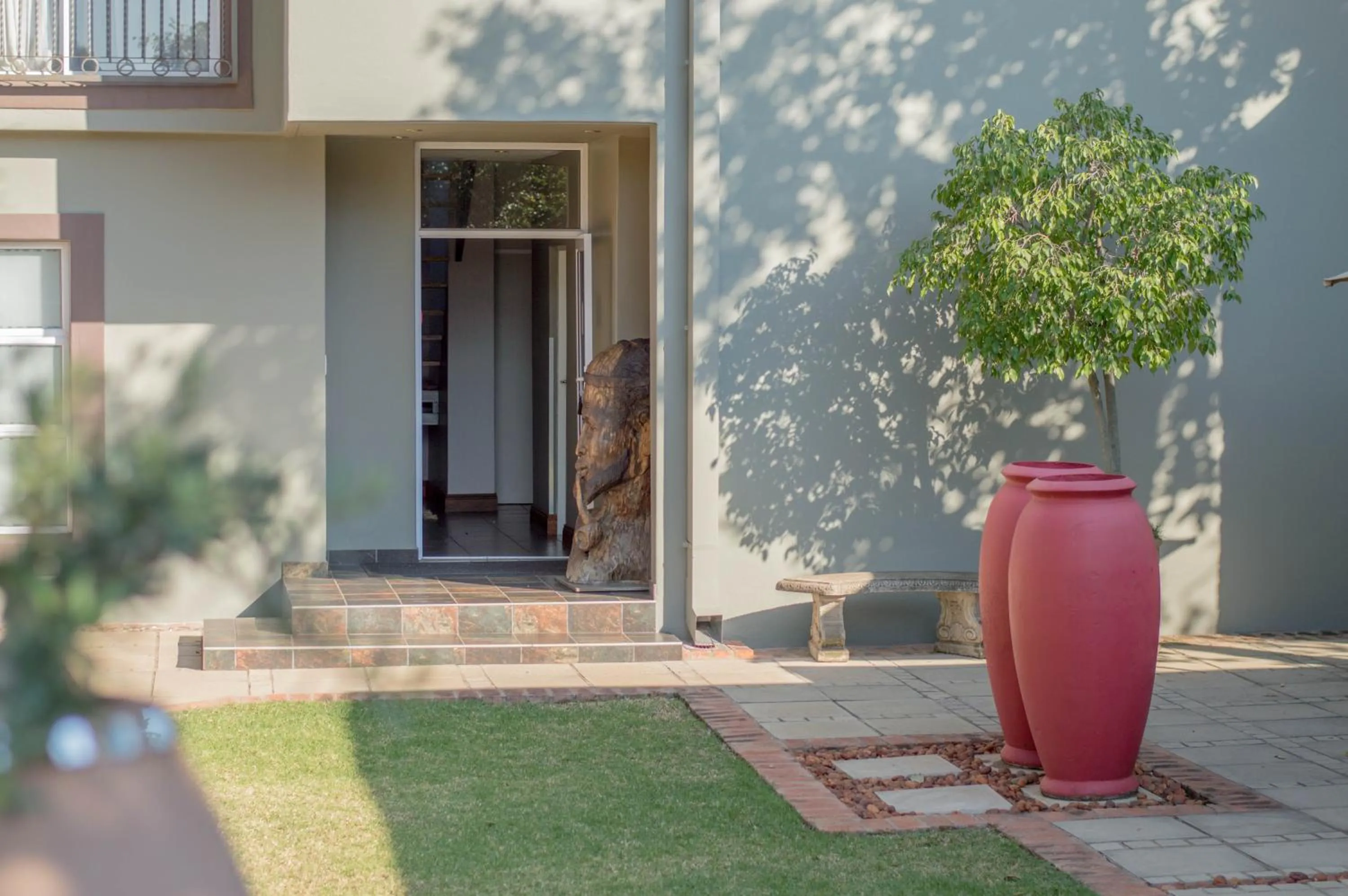 Garden in 314 on Clark Guest House