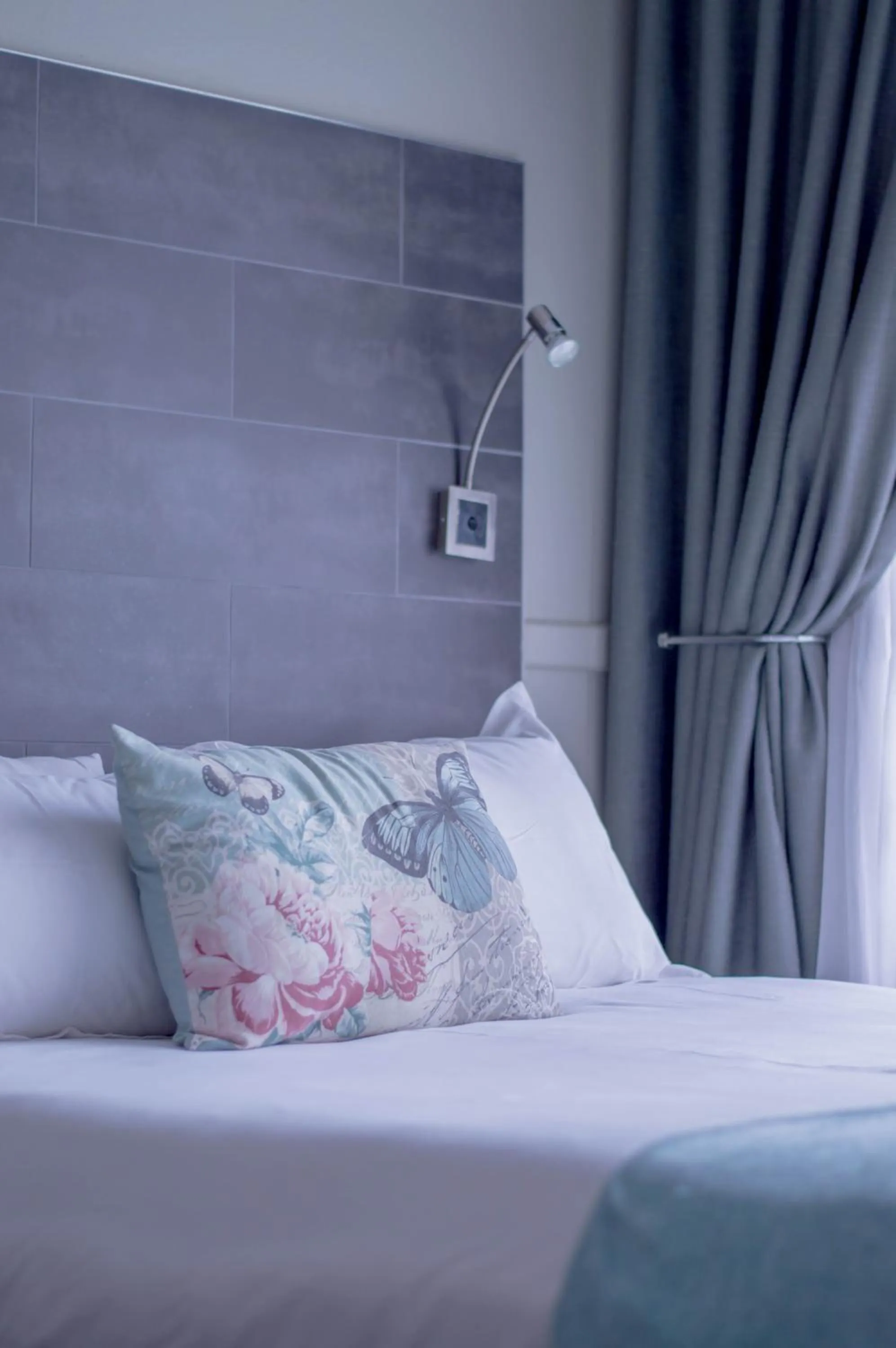 Bedroom, Bed in 314 on Clark Guest House