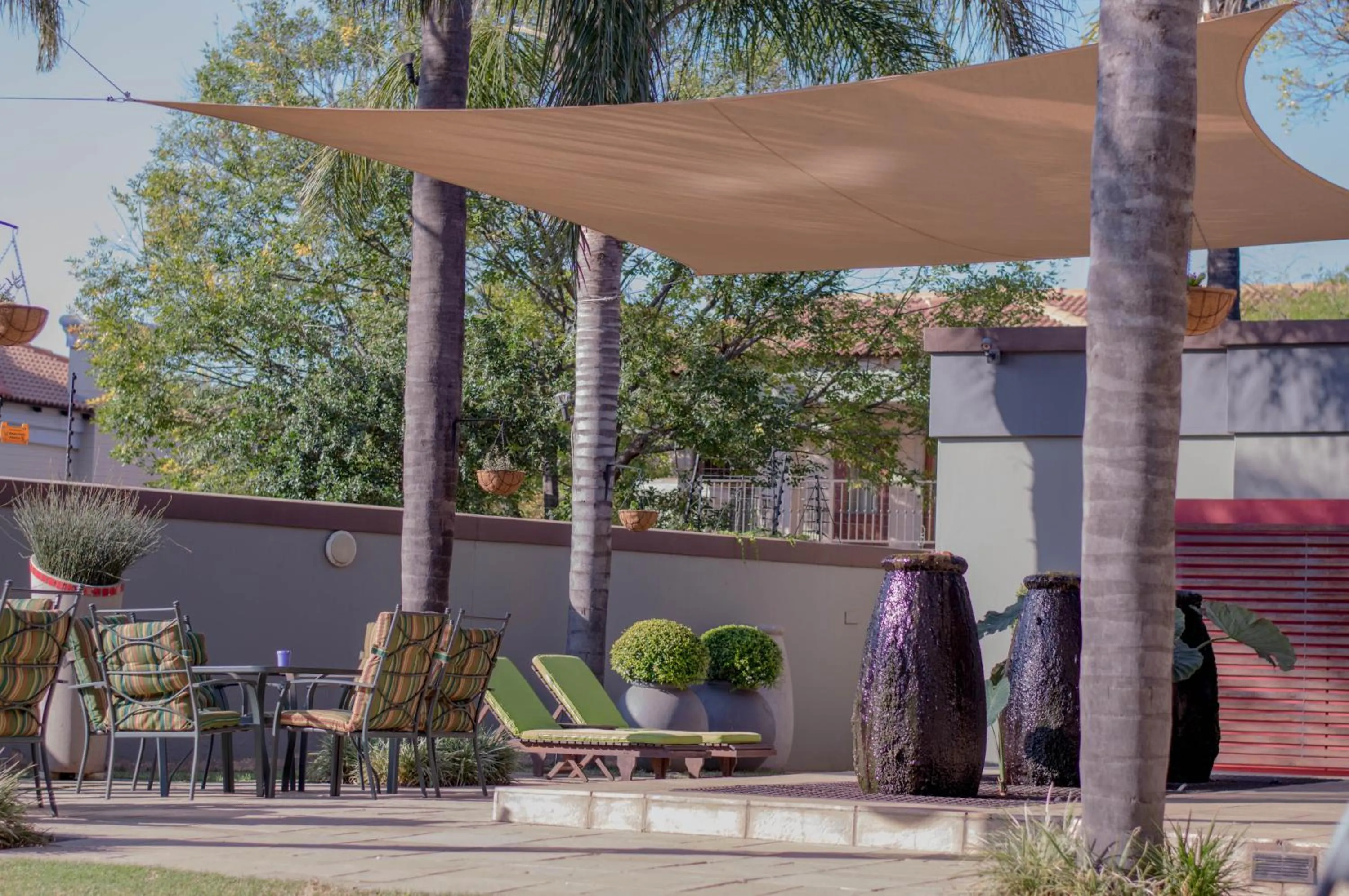 Garden in 314 on Clark Guest House