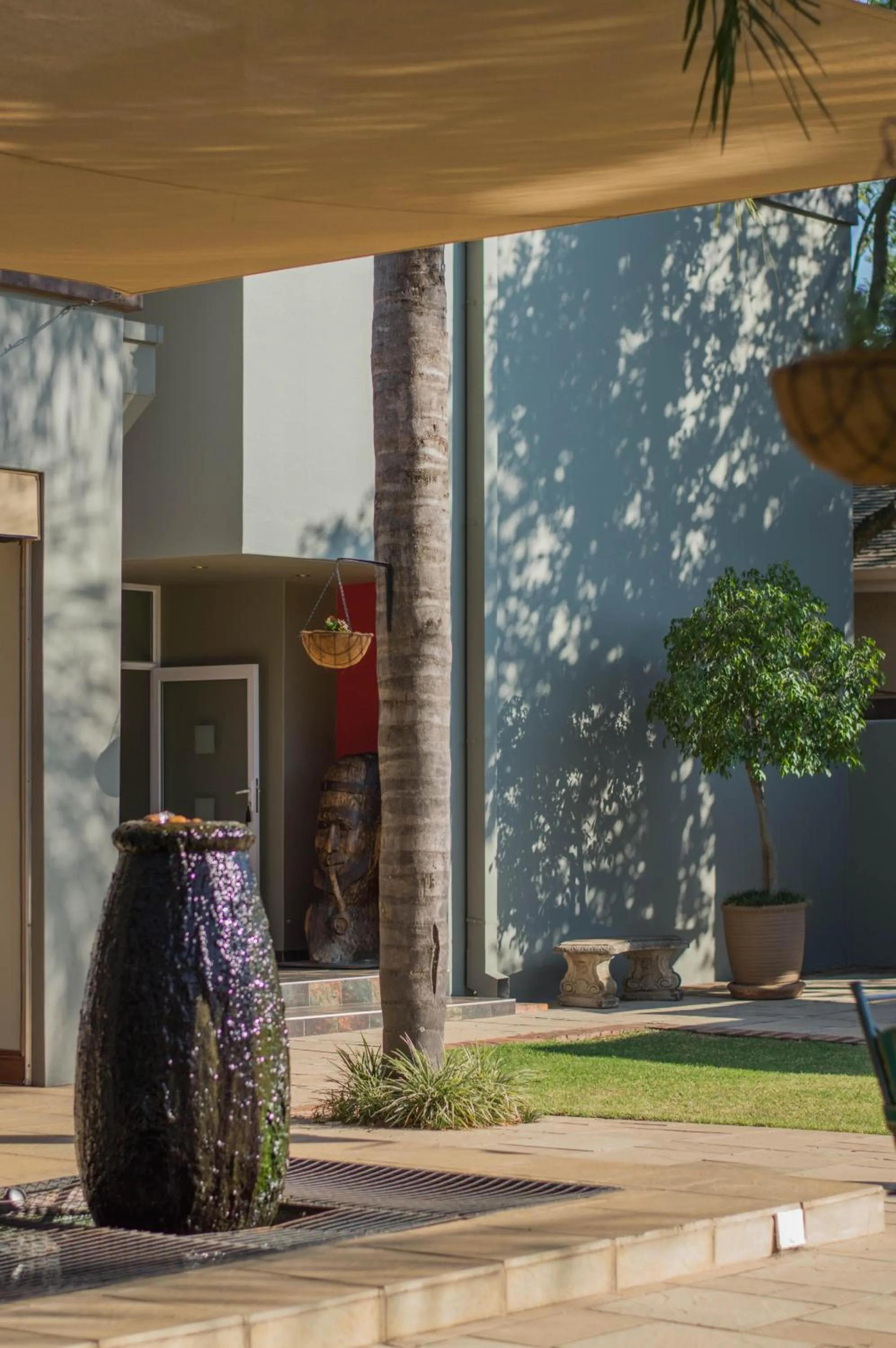 Garden in 314 on Clark Guest House