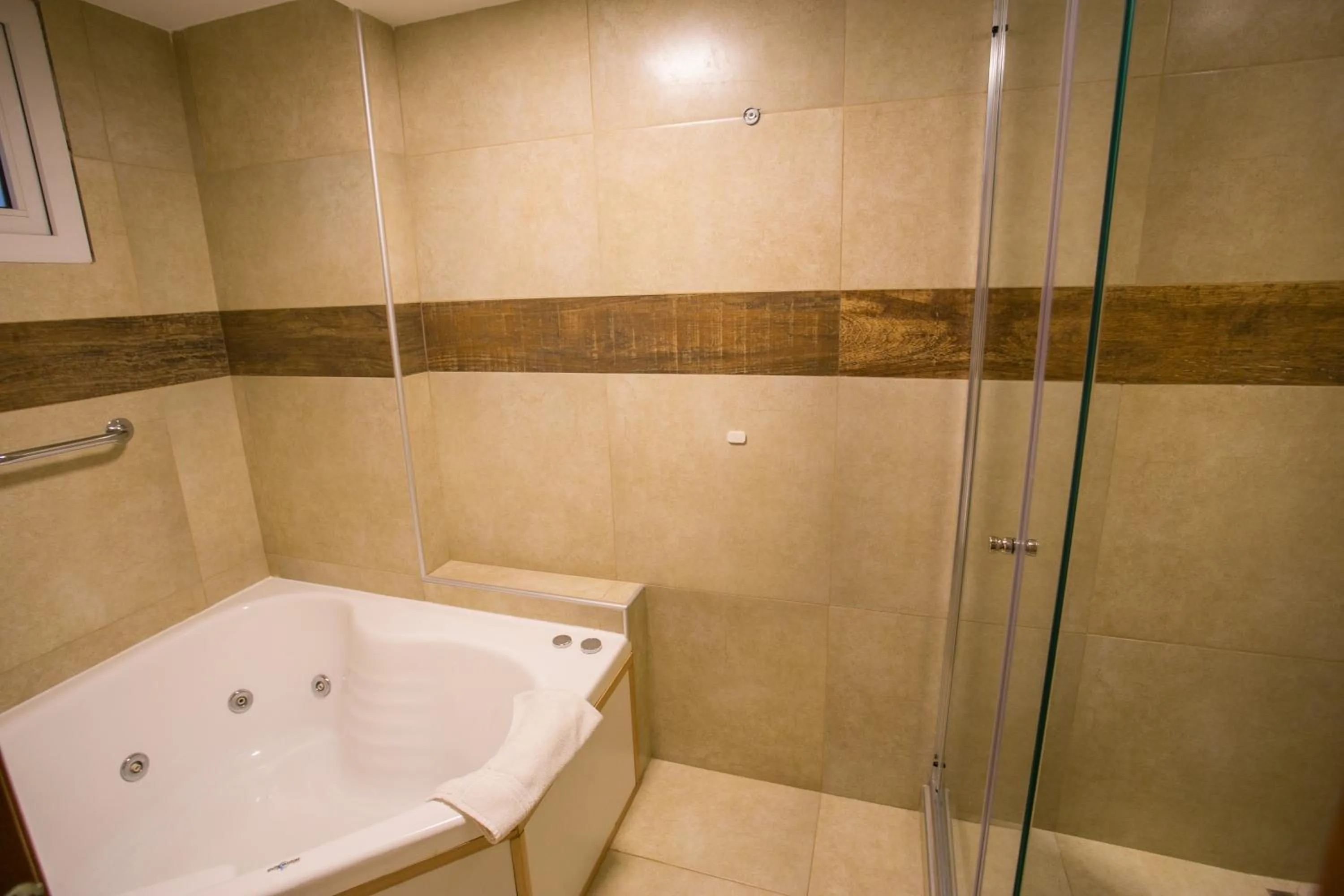 Photo of the whole room in Hotel Ayres Del Nahuel