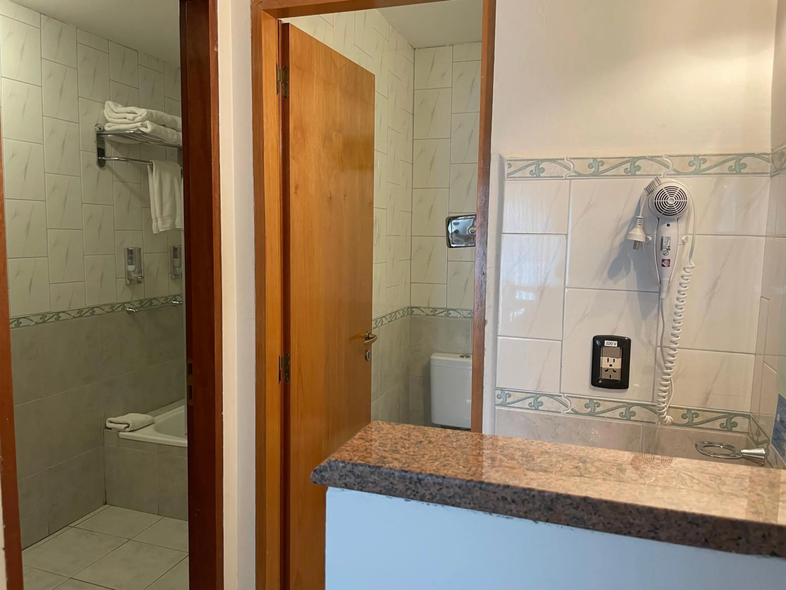 Hotel Ayres Del Nahuel