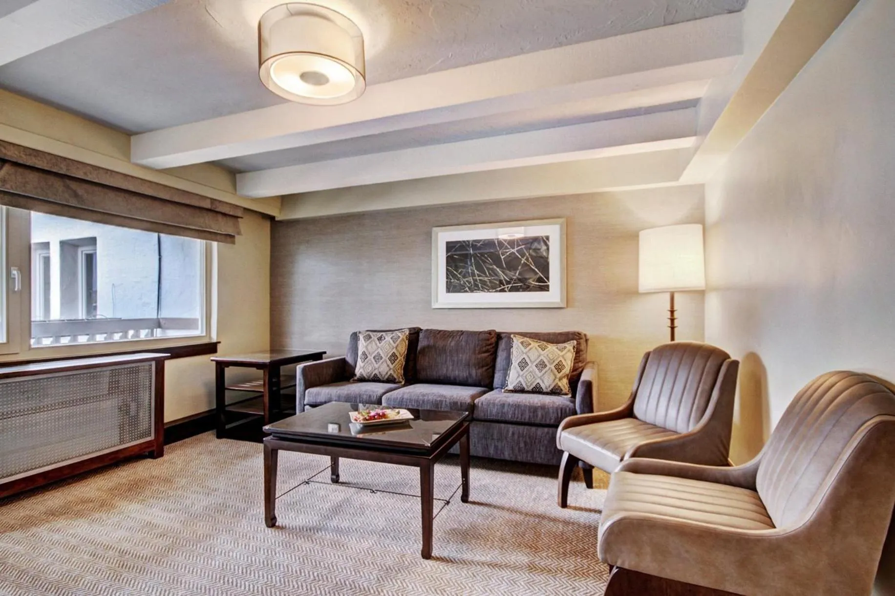 Living room in Lodge at Vail, A RockResort by Vail Resorts