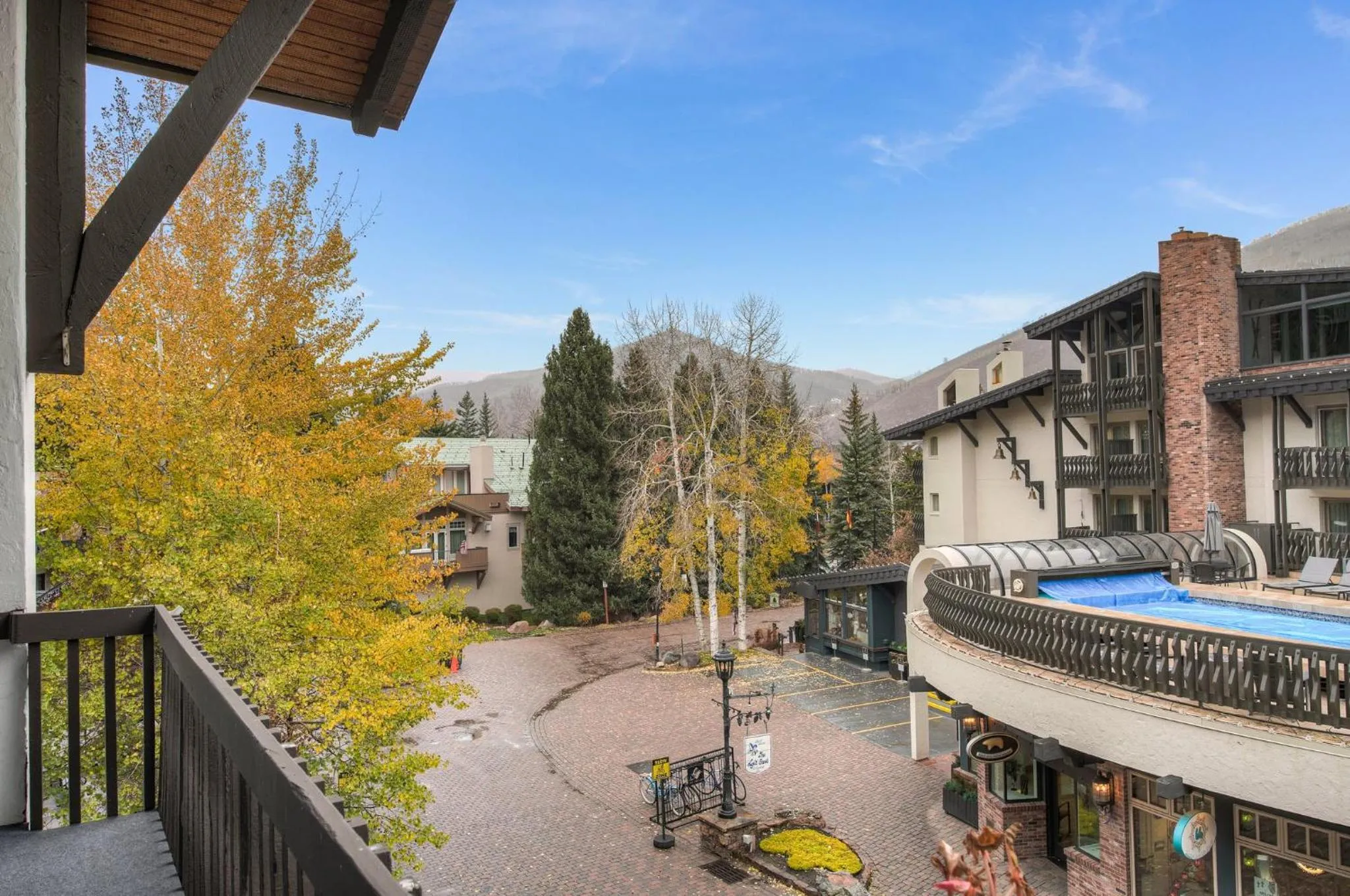 Property building in Lodge at Vail, A RockResort by Vail Resorts