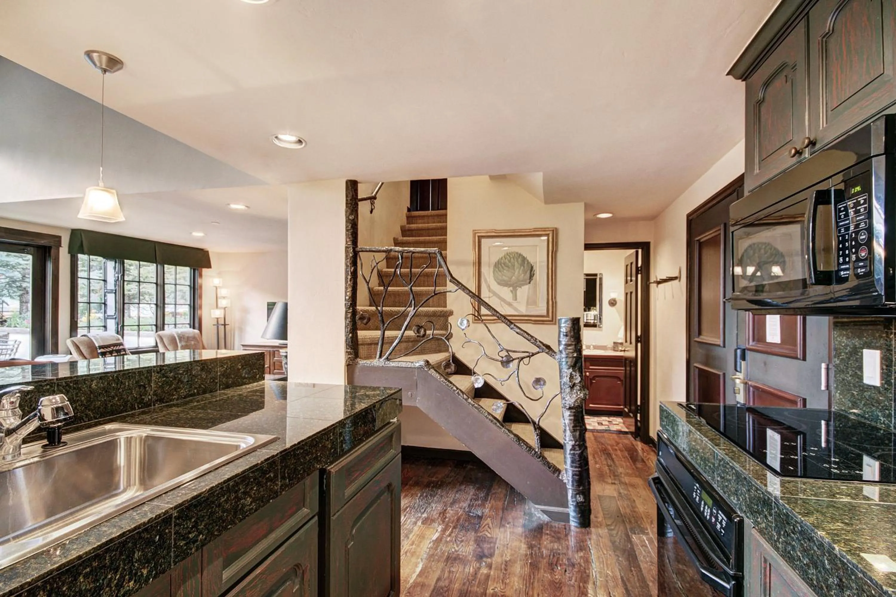 Kitchen or kitchenette in Lodge at Vail, A RockResort by Vail Resorts