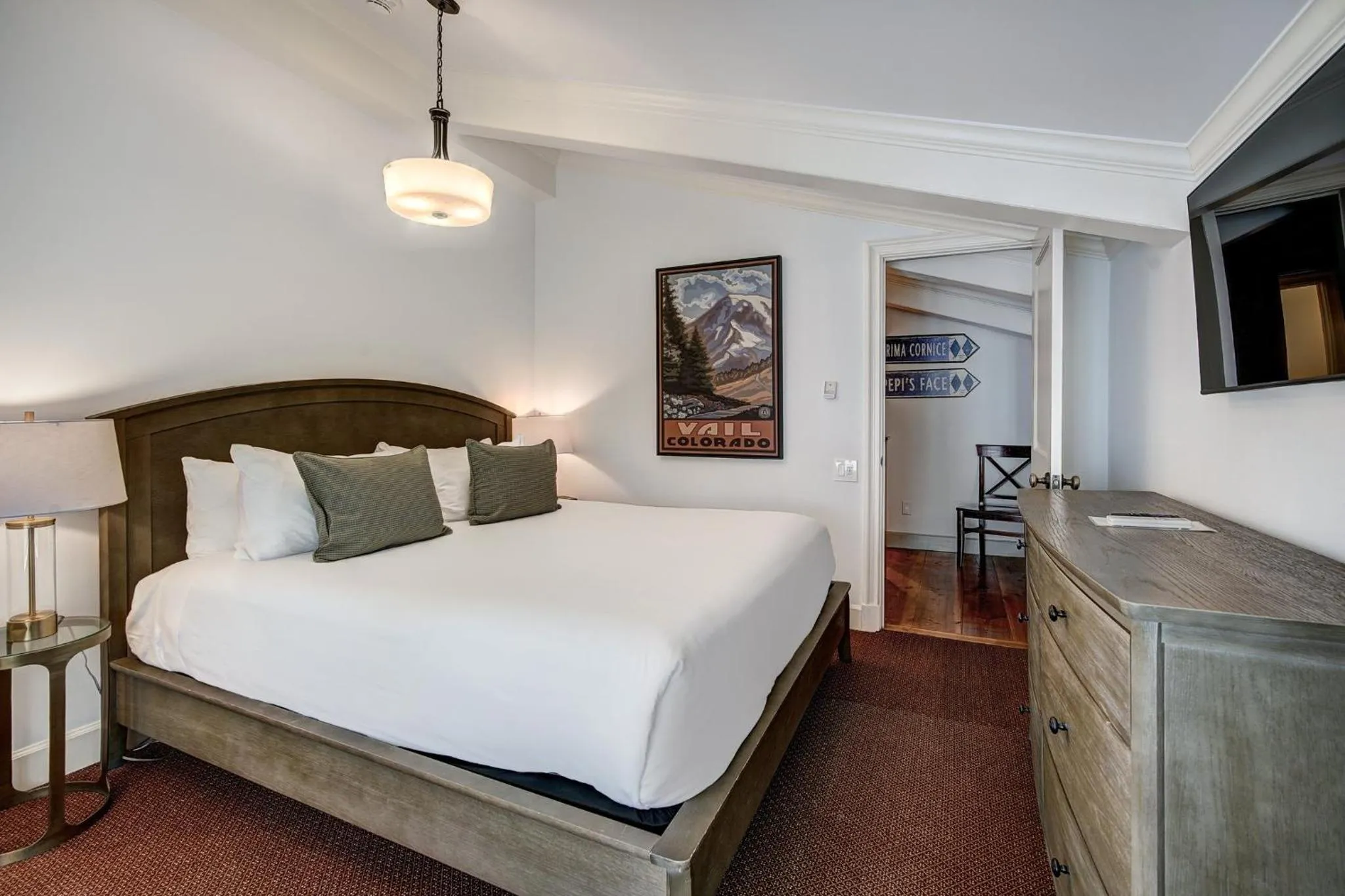 Bedroom, Bed in Lodge at Vail, A RockResort by Vail Resorts