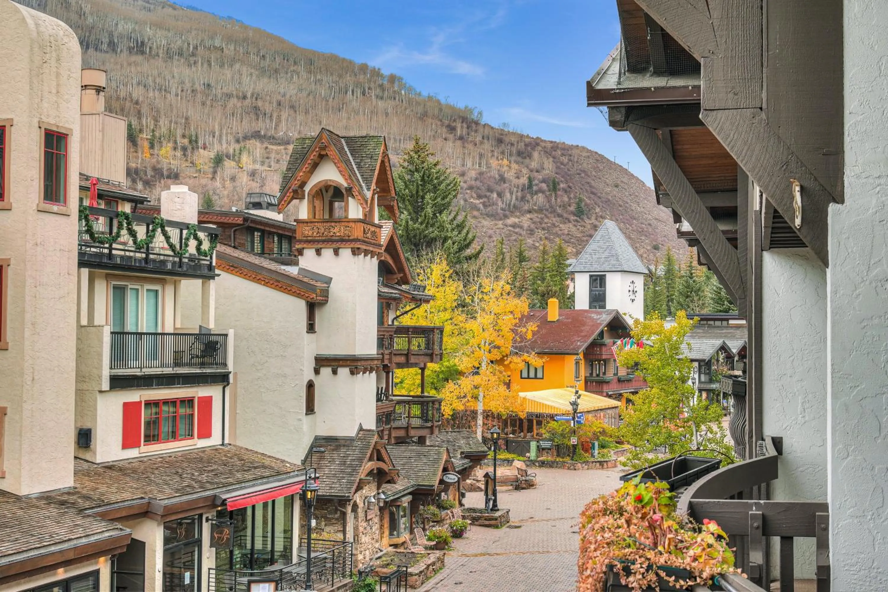 Property building in Lodge at Vail, A RockResort by Vail Resorts