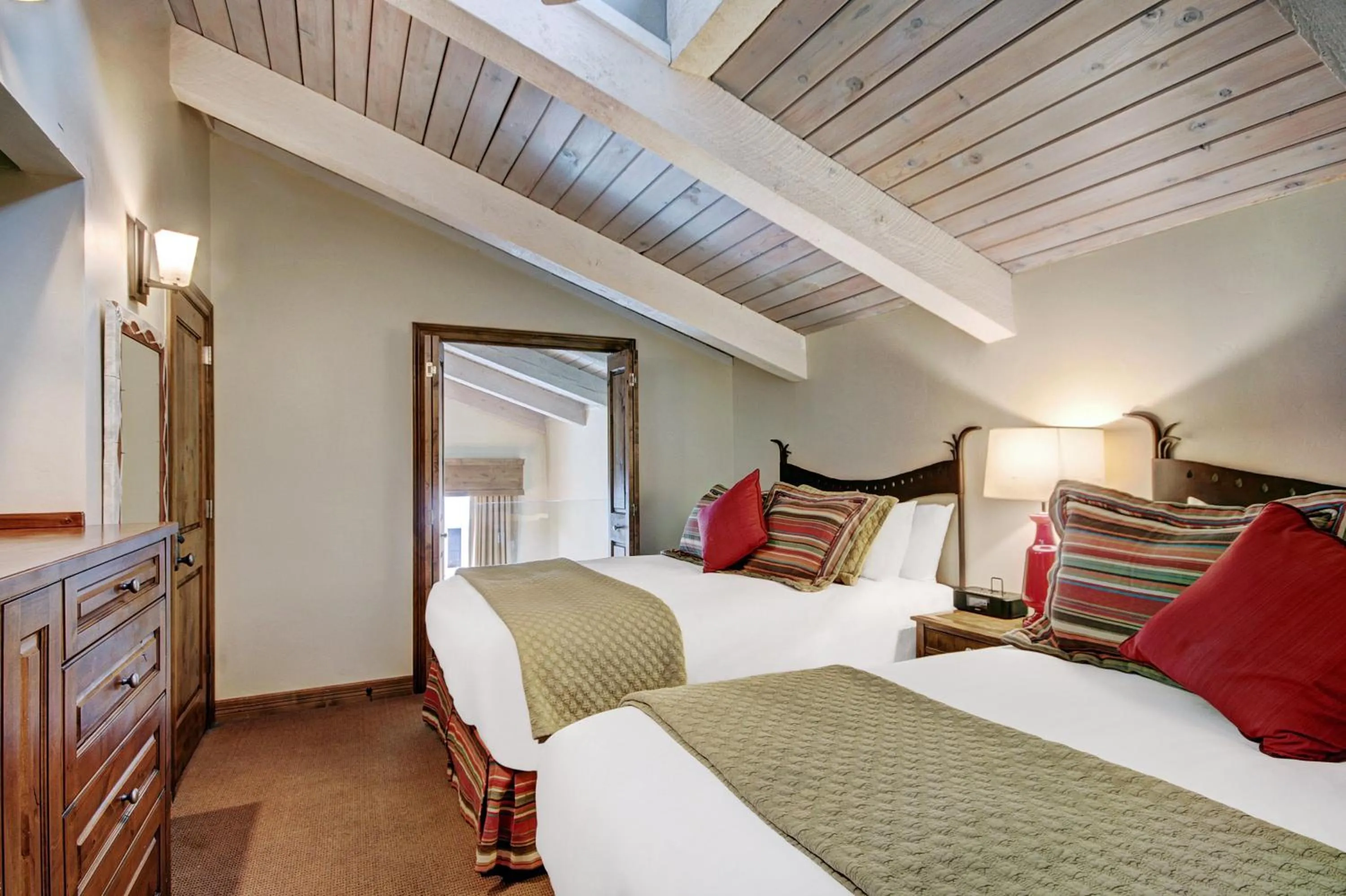 Photo of the whole room, Bed in Lodge at Vail, A RockResort by Vail Resorts