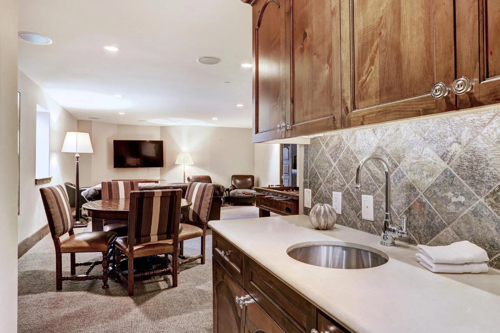 Kitchen or kitchenette in Lodge at Vail, A RockResort by Vail Resorts