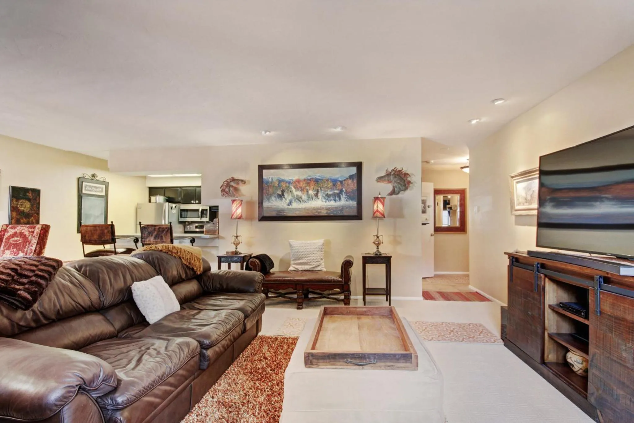 Living room in Lodge at Vail, A RockResort by Vail Resorts