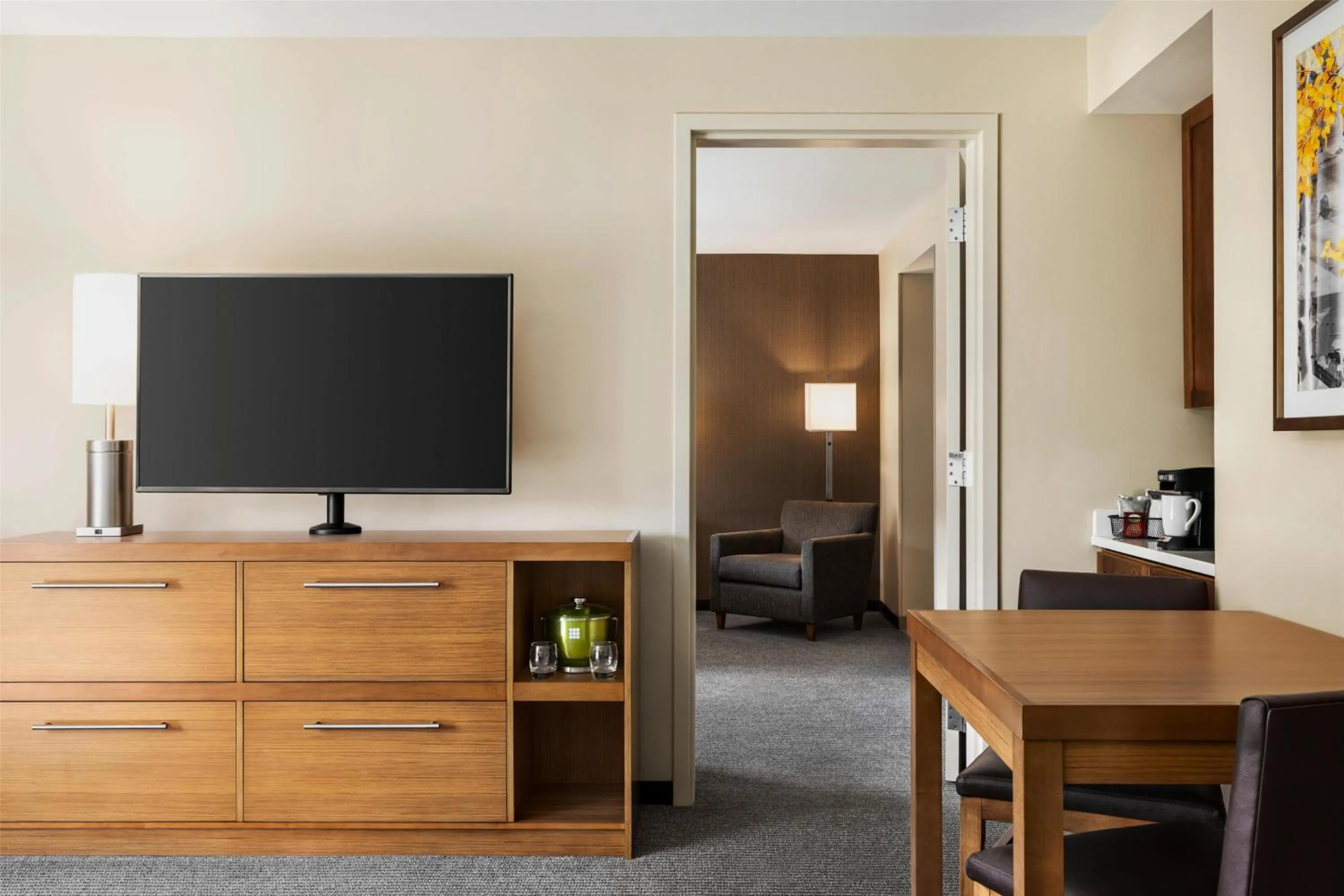 Photo of the whole room in Hyatt Place Keystone - Dillon