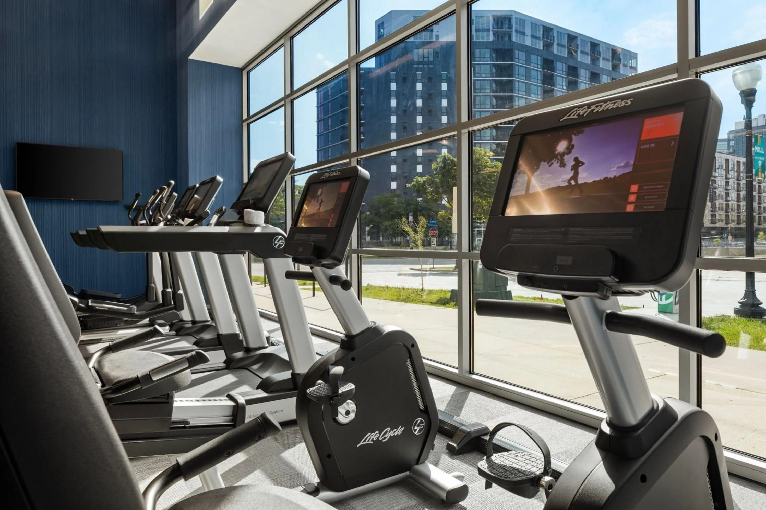 Fitness centre/facilities in Aloft Minneapolis