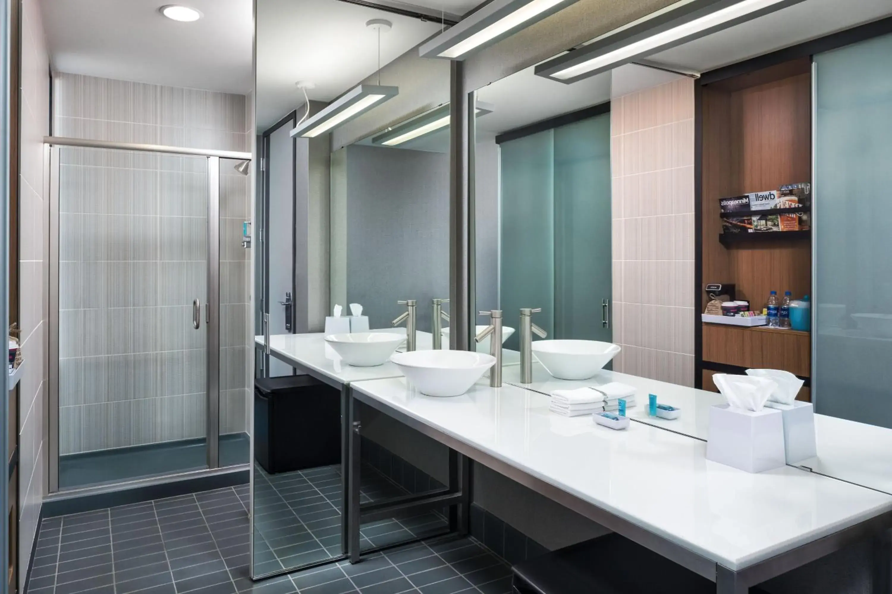 Guest Room, 1 King in Aloft Minneapolis Guest Room, 1 King in Aloft Minneapolis