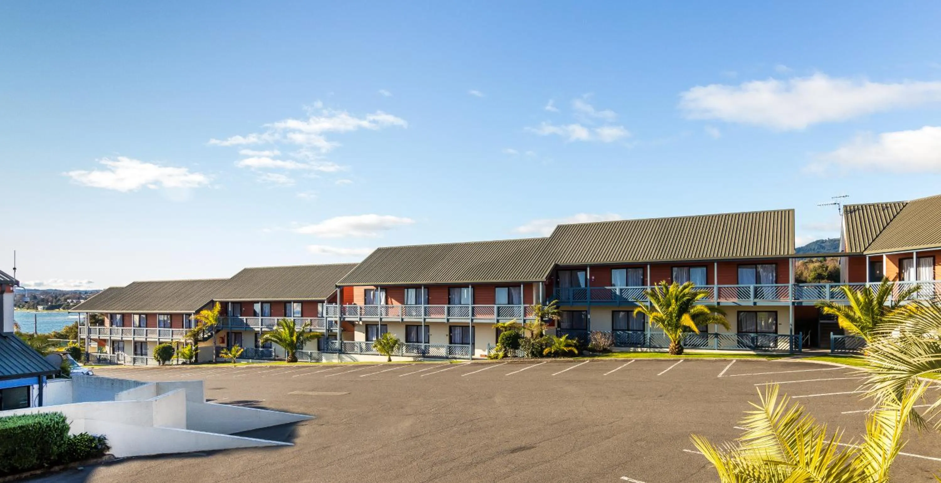 Property building in Lakeland Resort Taupo