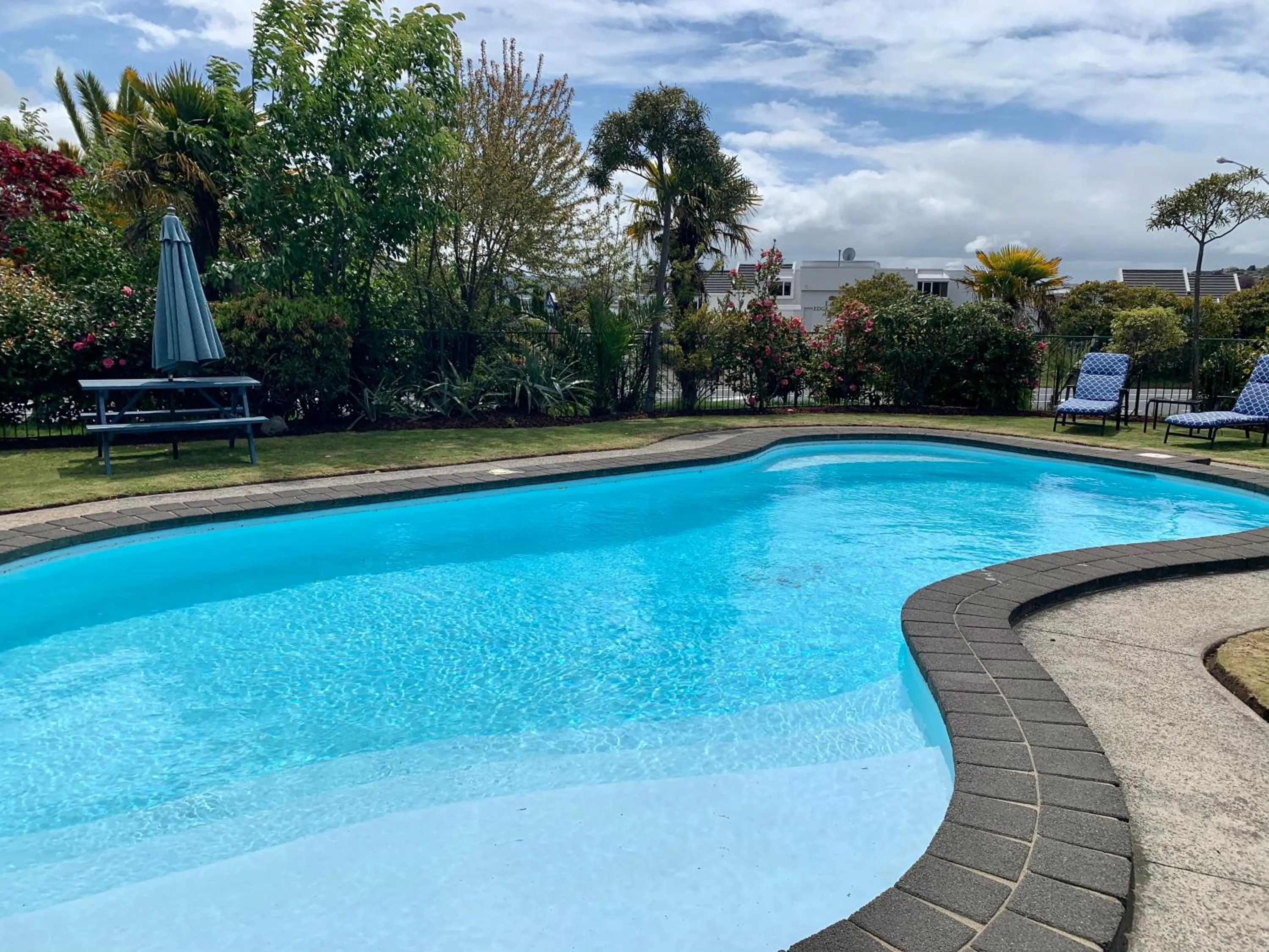 Swimming pool in Lakeland Resort Taupo