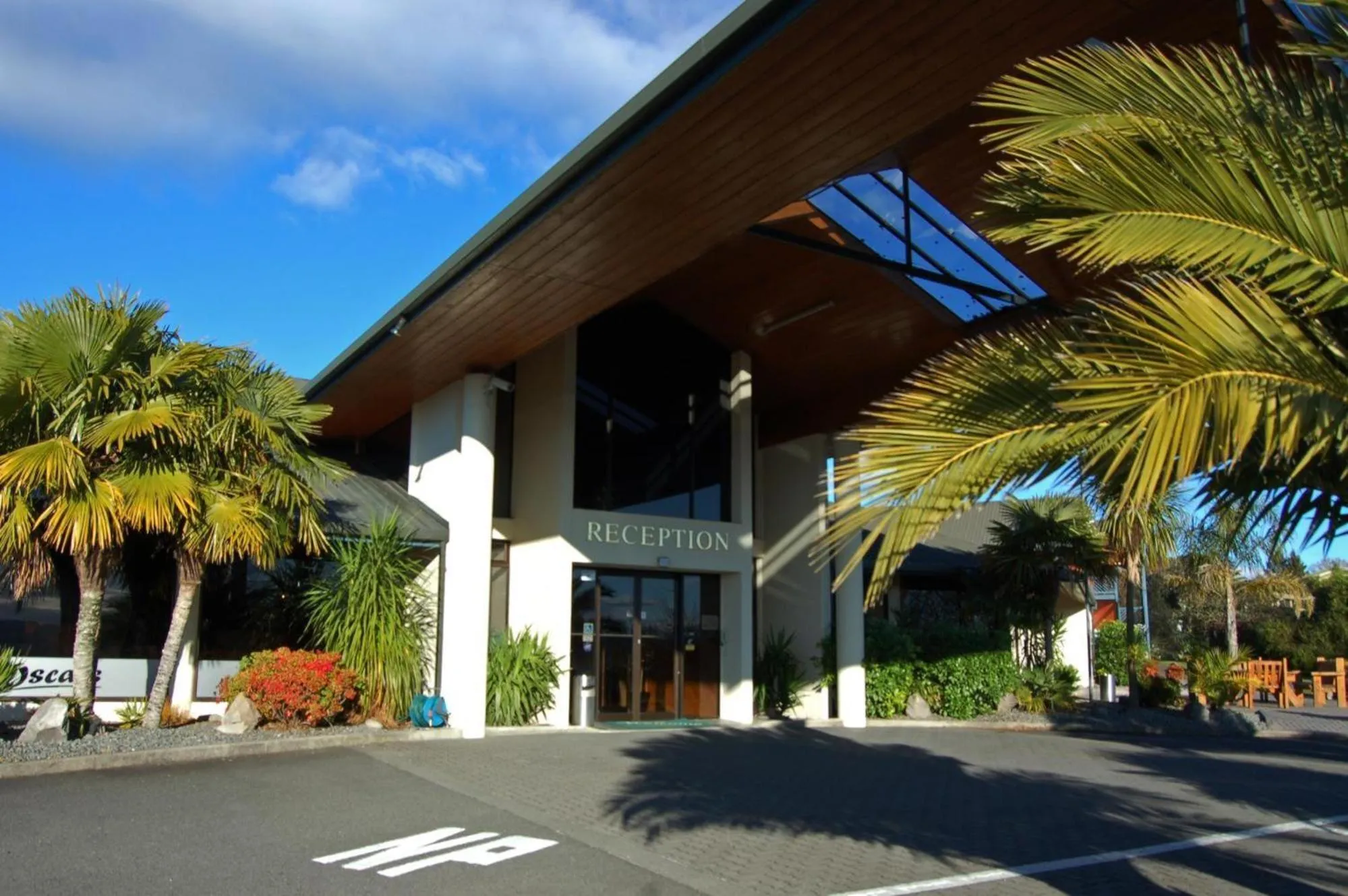 Facade/entrance in Lakeland Resort Taupo