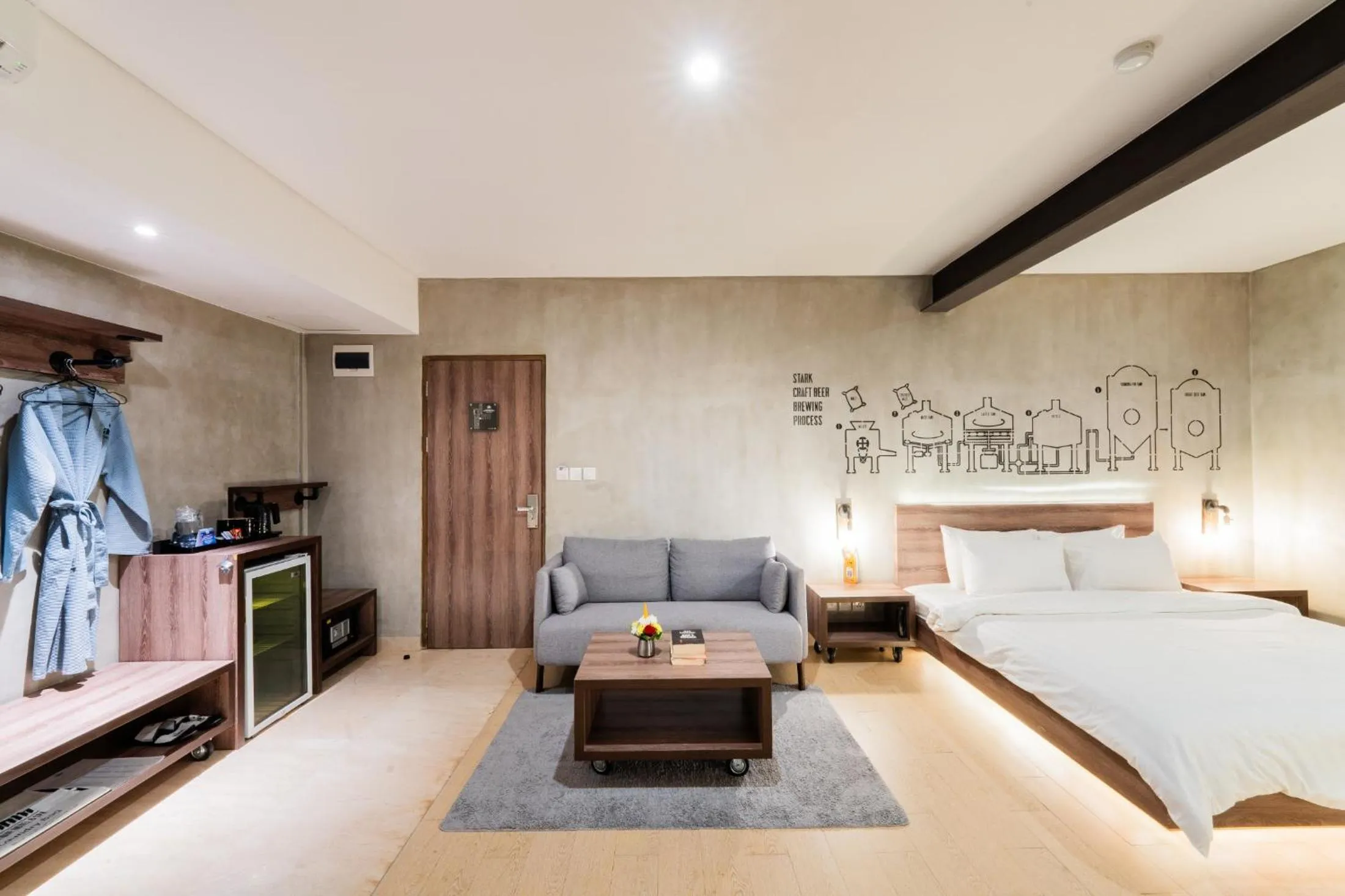 Photo of the whole room, Bed in Stark Boutique Hotel and Spa