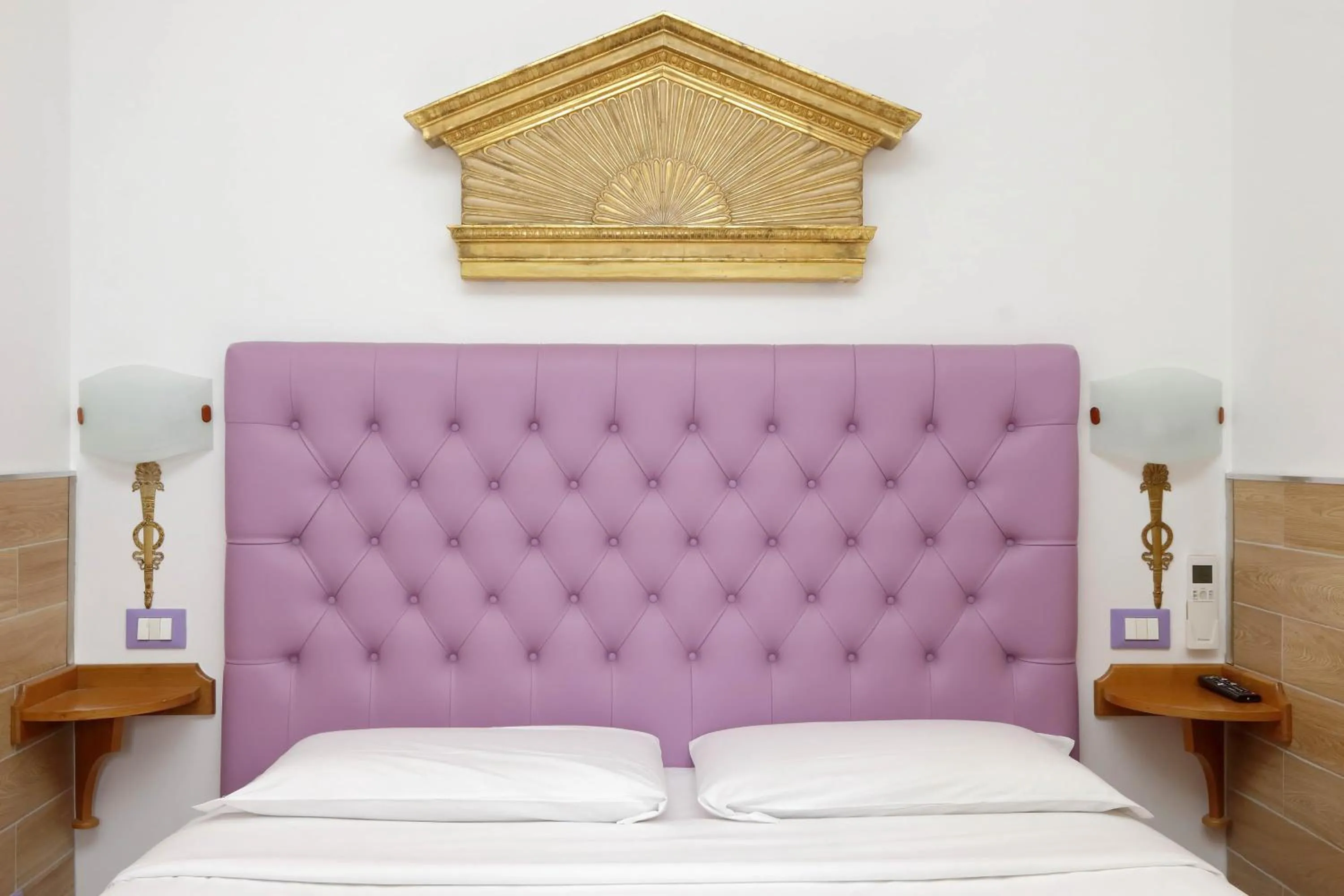 Bed in Sonnino Suite