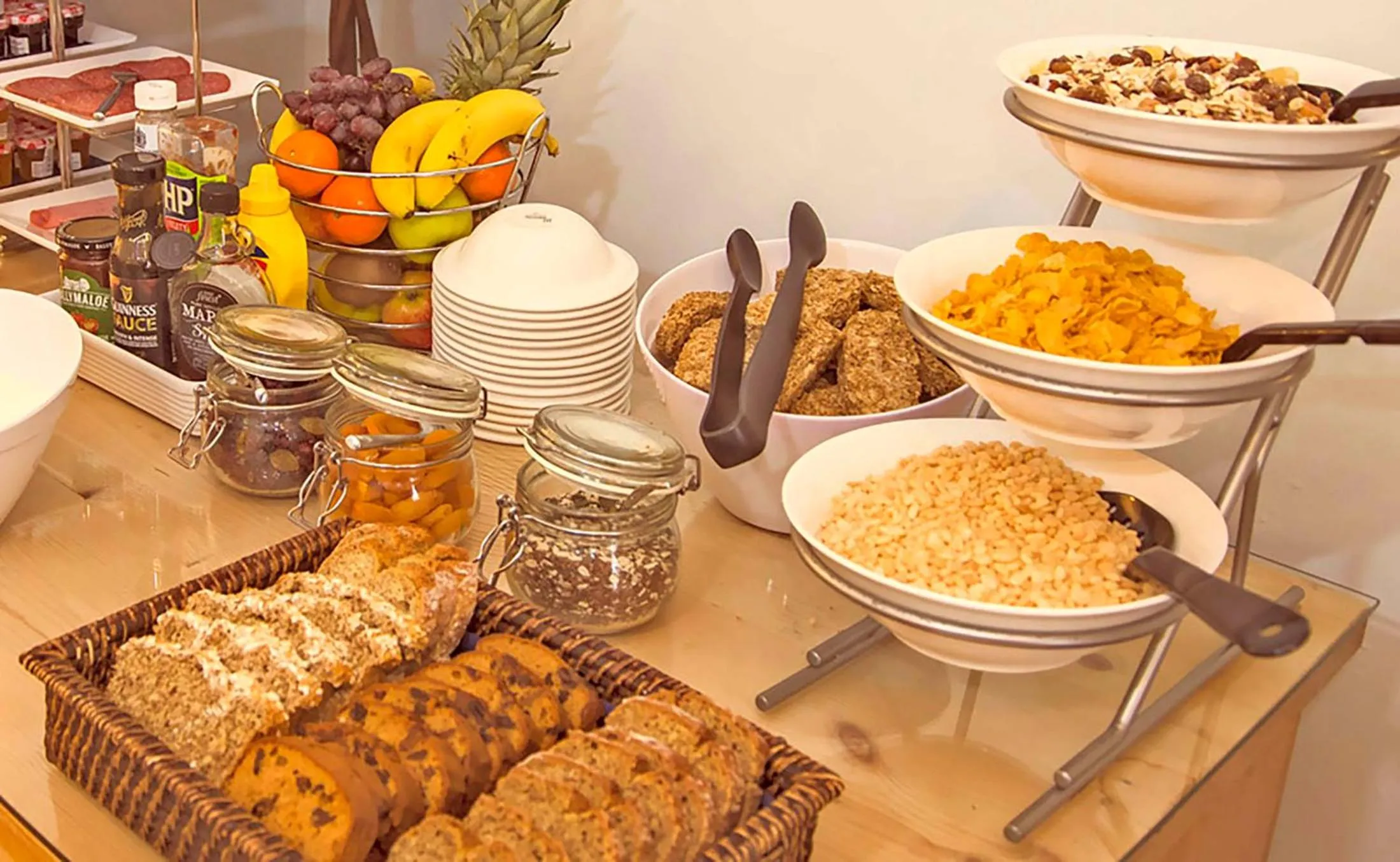 Breakfast in Waterloo Lodge