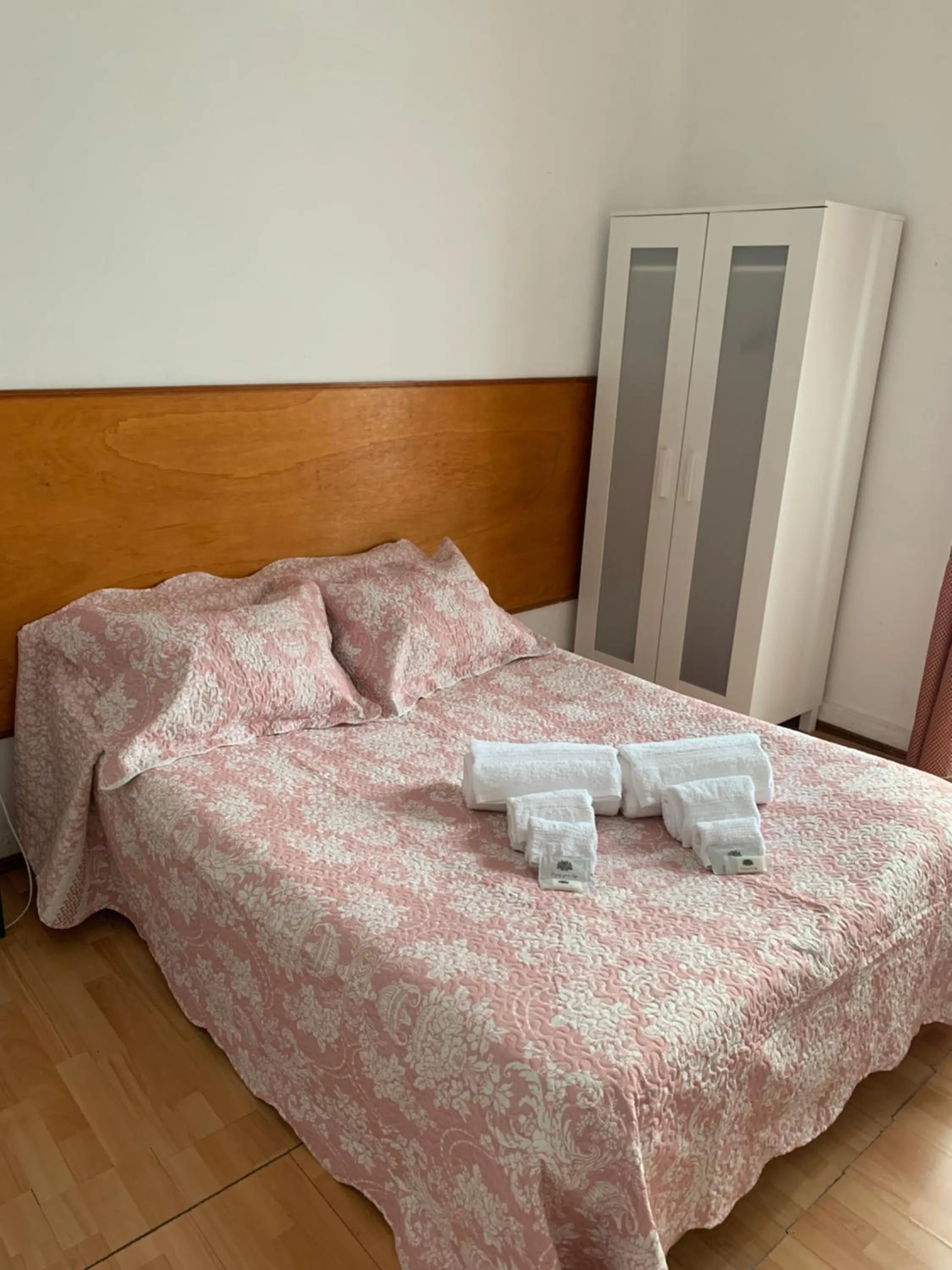 Bed in Residencia Whitelove