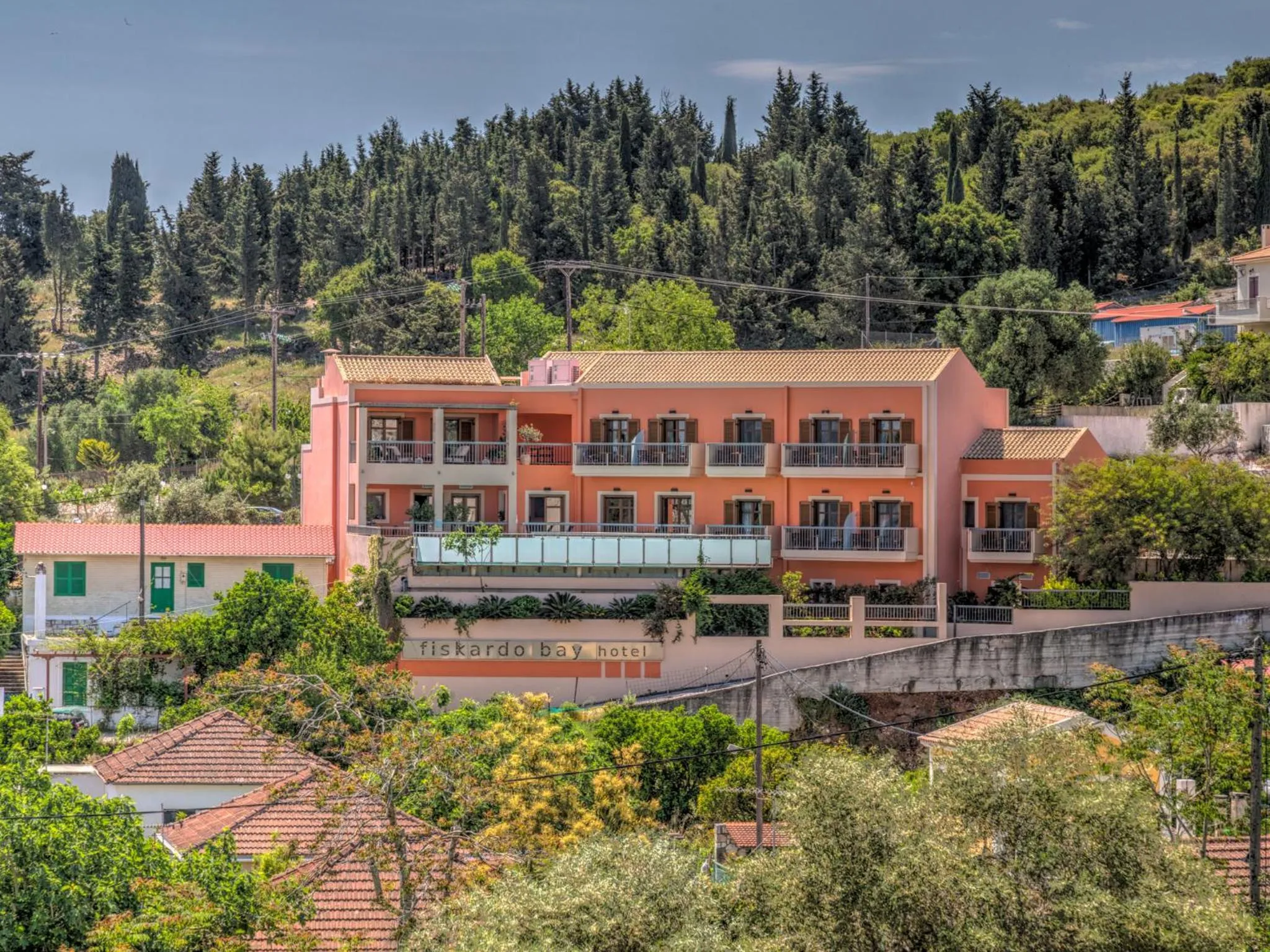 Area and facilities in Fiscardo Bay Hotel