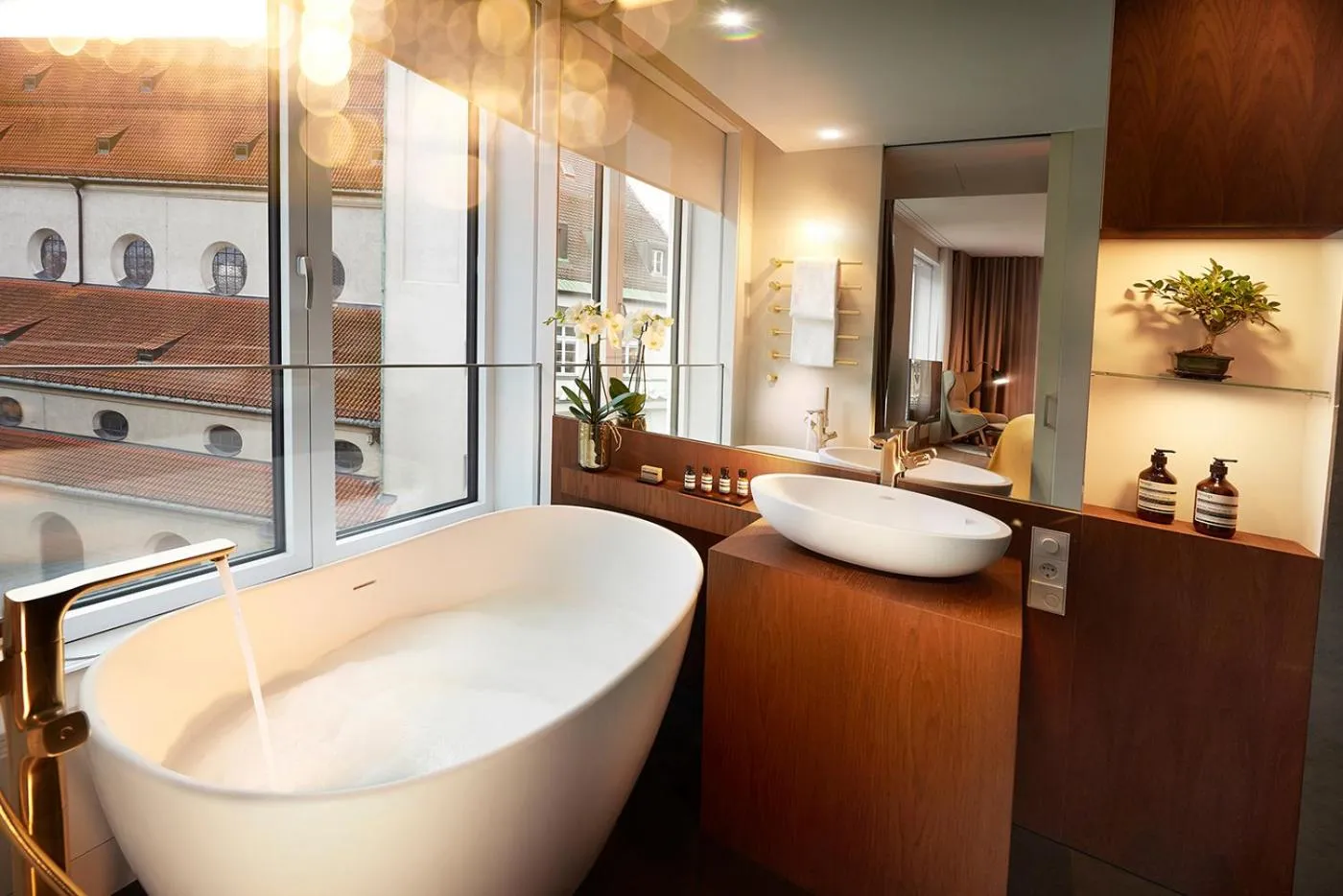 Bathroom in BEYOND by Geisel