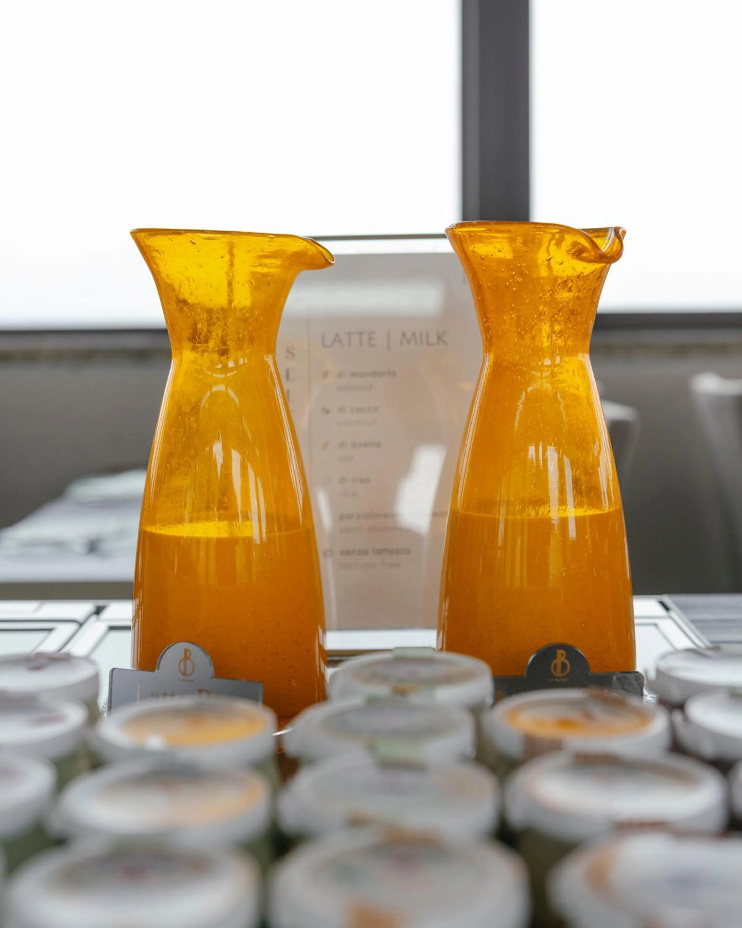 Breakfast in De Bonart Naples, Curio Collection By Hilton