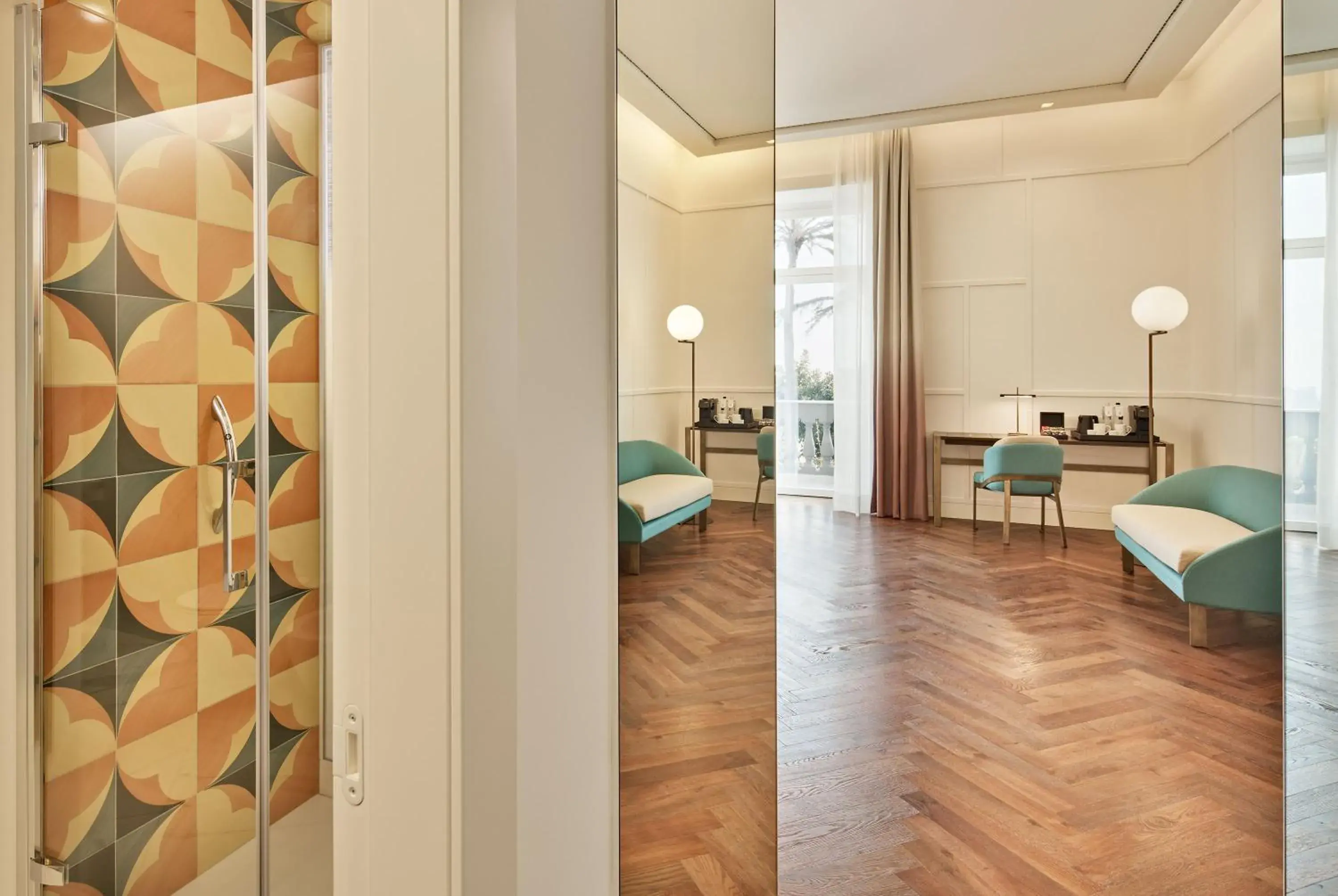 King Junior Suite with Fireplace in De Bonart Naples, Curio Collection By Hilton King Junior Suite with Fireplace in De Bonart Naples, Curio Collection By Hilton