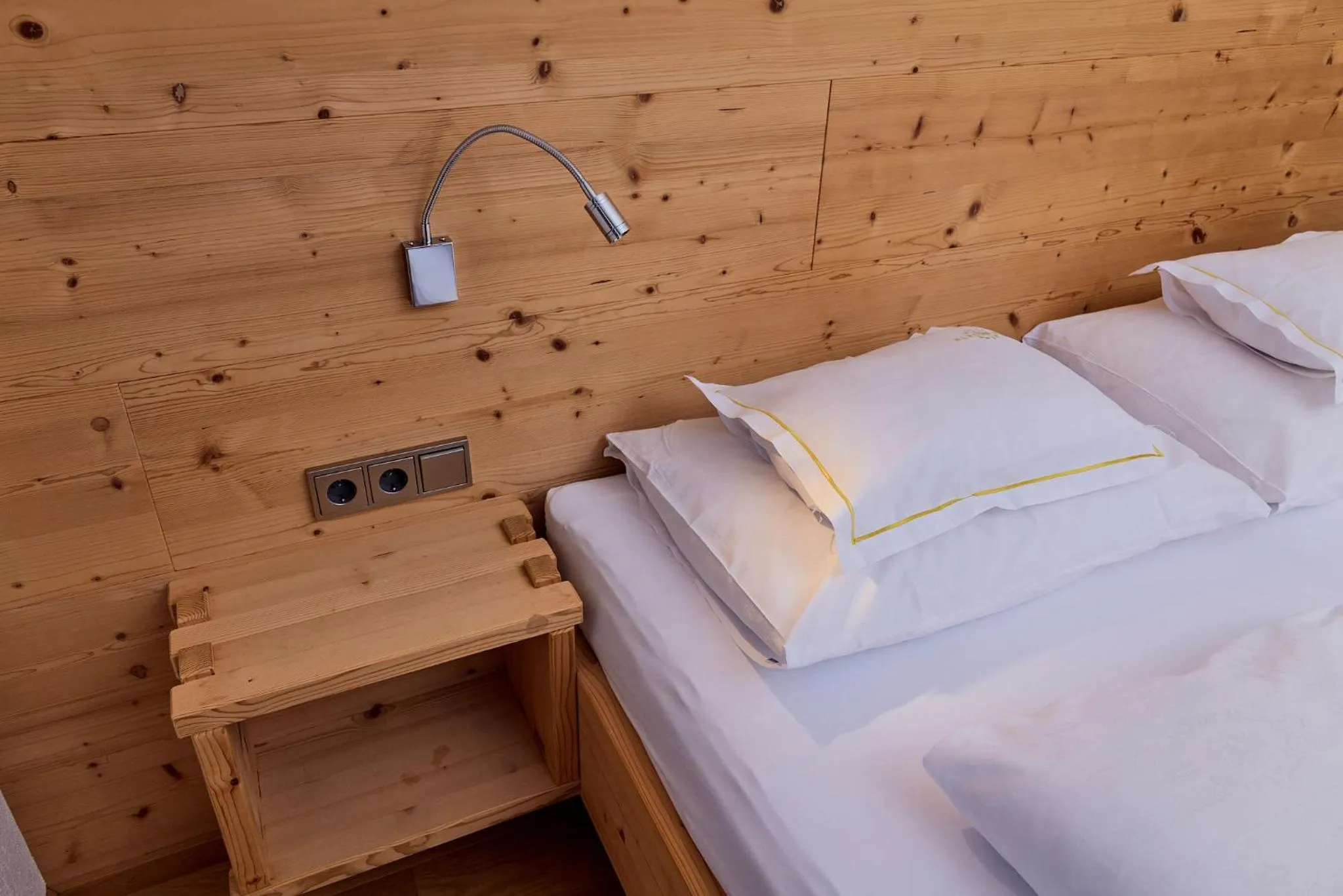 Bedroom, Bed in Aktiv & Spa Hotel Alpenrose