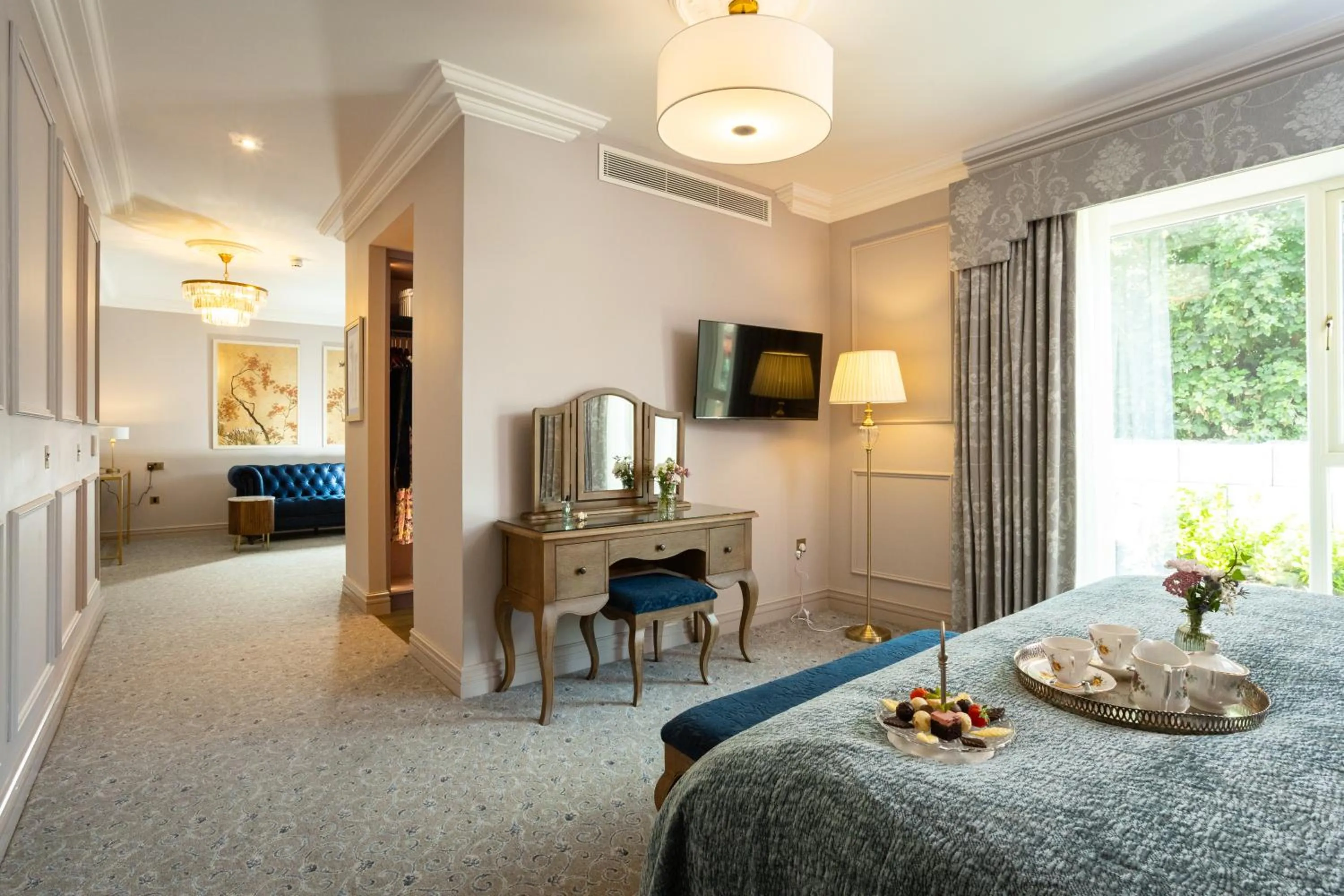 Bed in Fernhill House Hotel & Gardens