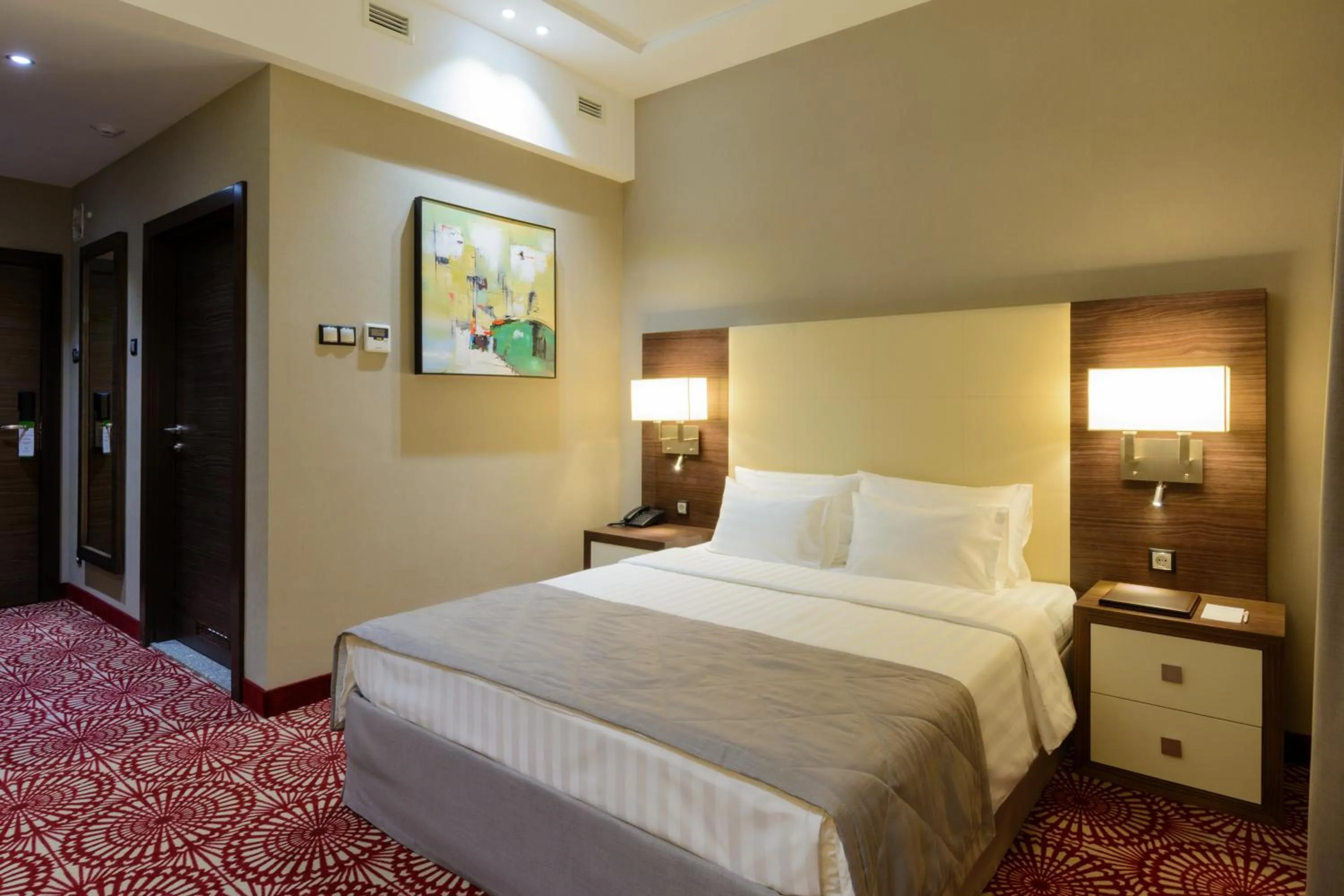 Photo of the whole room, Bed in Hotel Senator