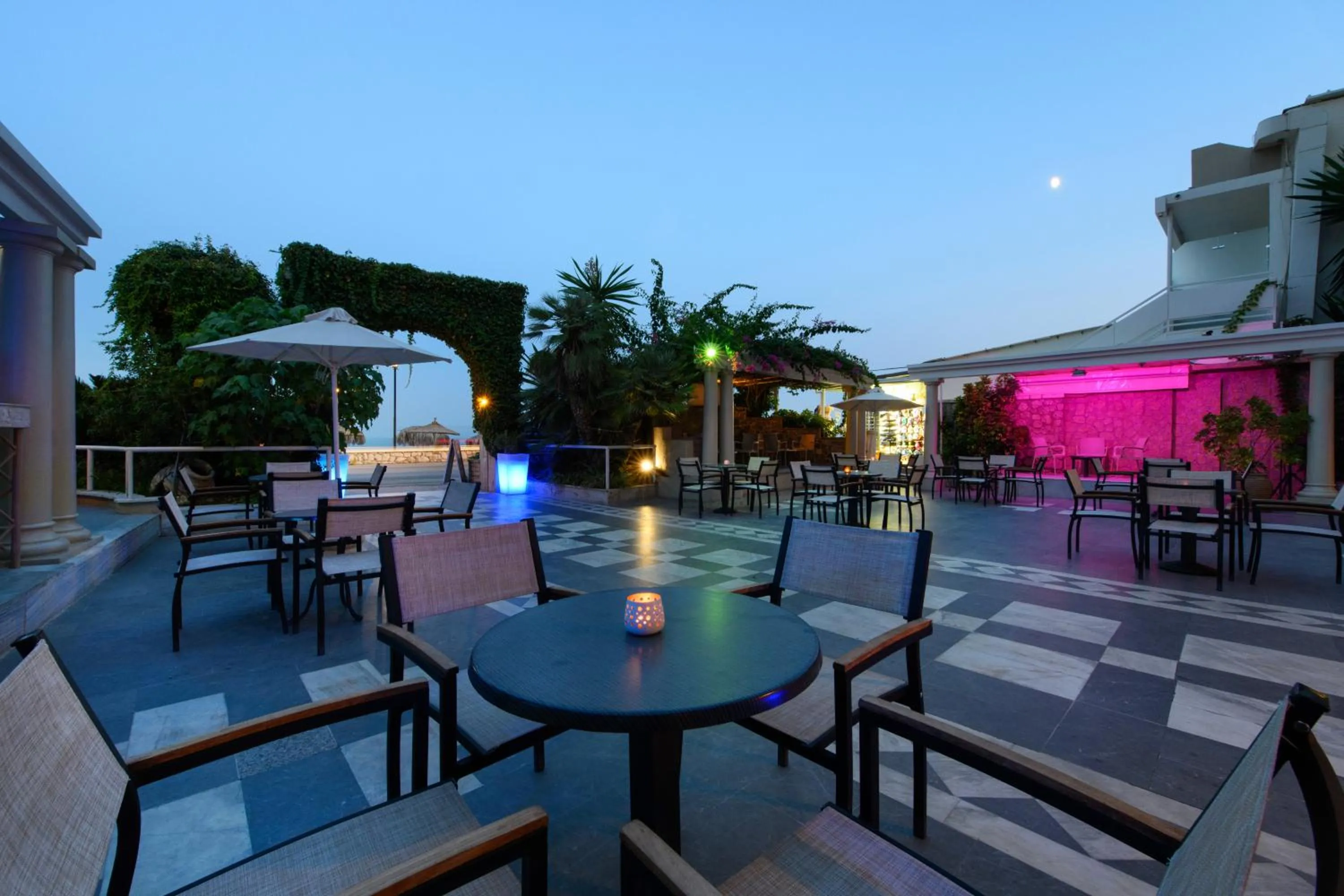 Area and facilities in Potamaki Beach Hotel