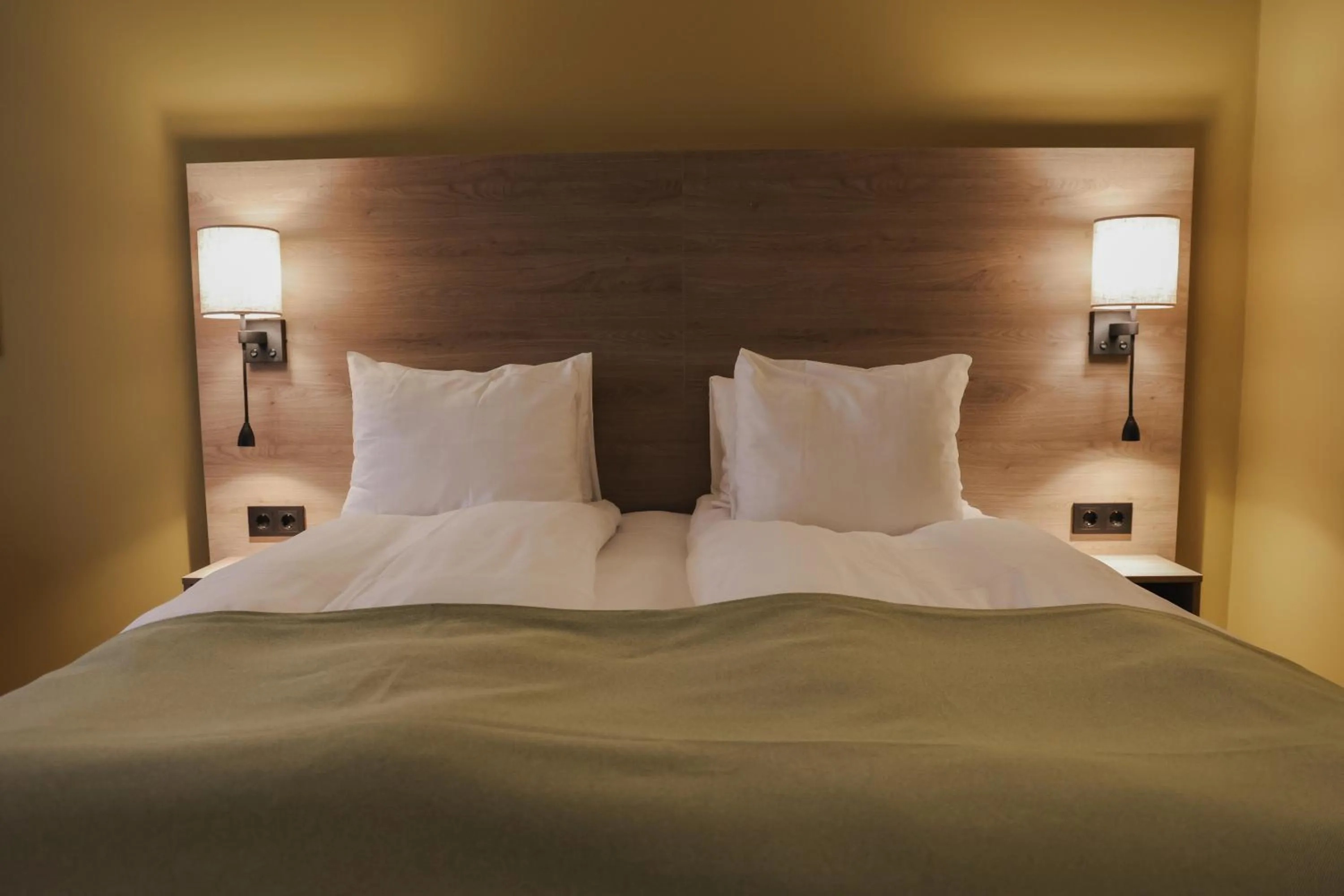 Bedroom, Bed in Quality Hotel Grand Falun