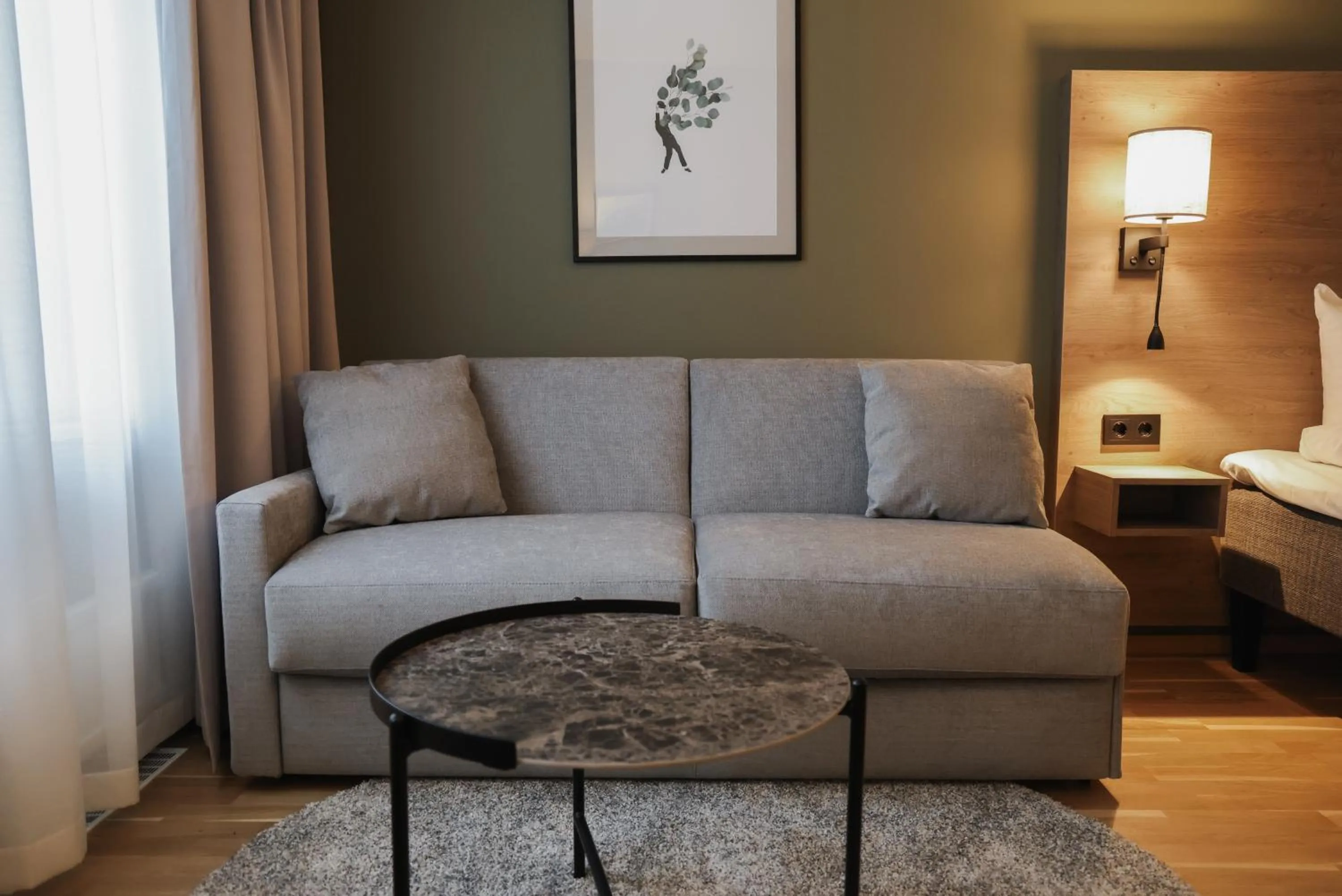 Seating area, Bed in Quality Hotel Grand Falun