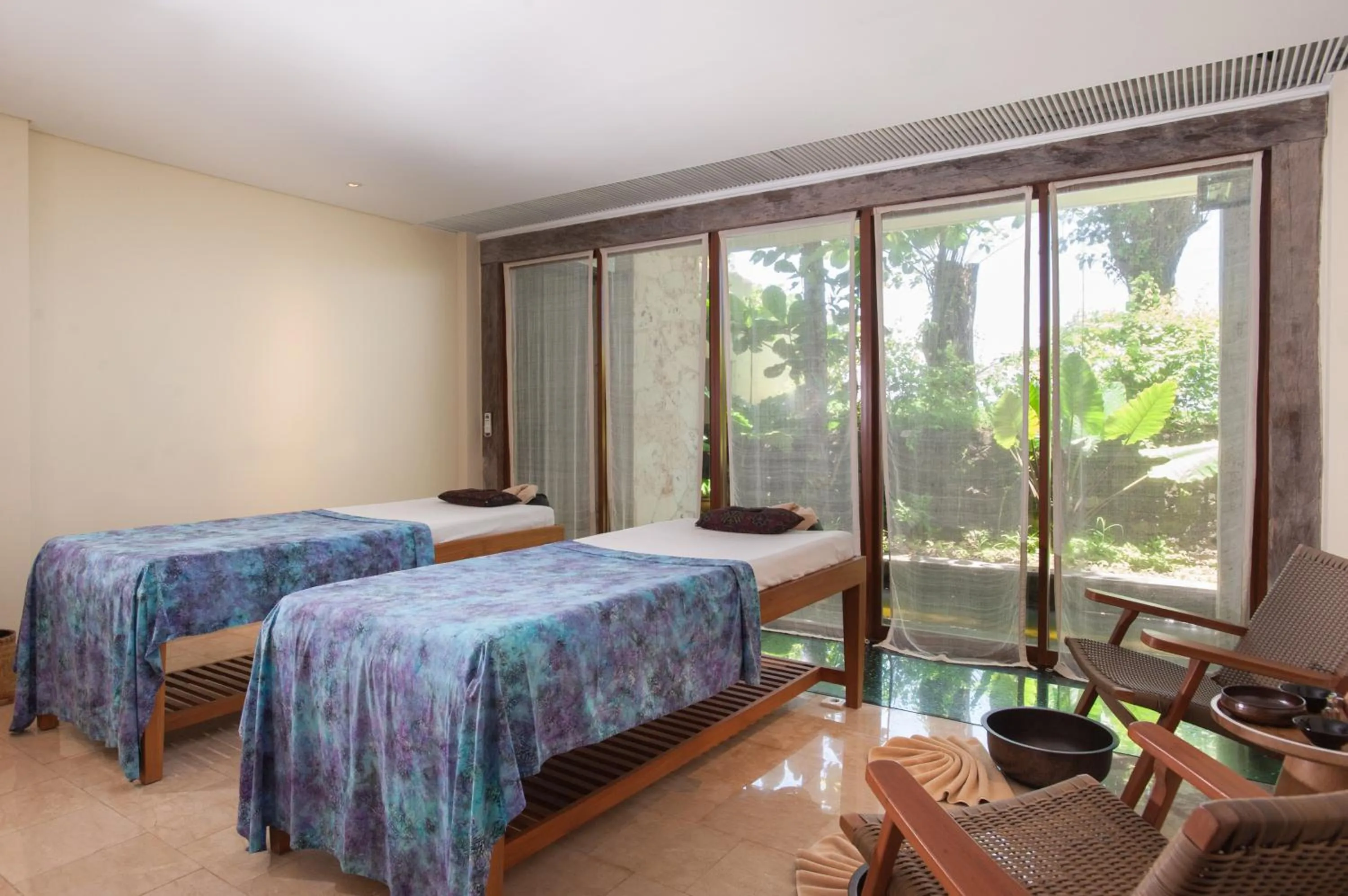 Massage, Bed in Komaneka at Keramas Beach
