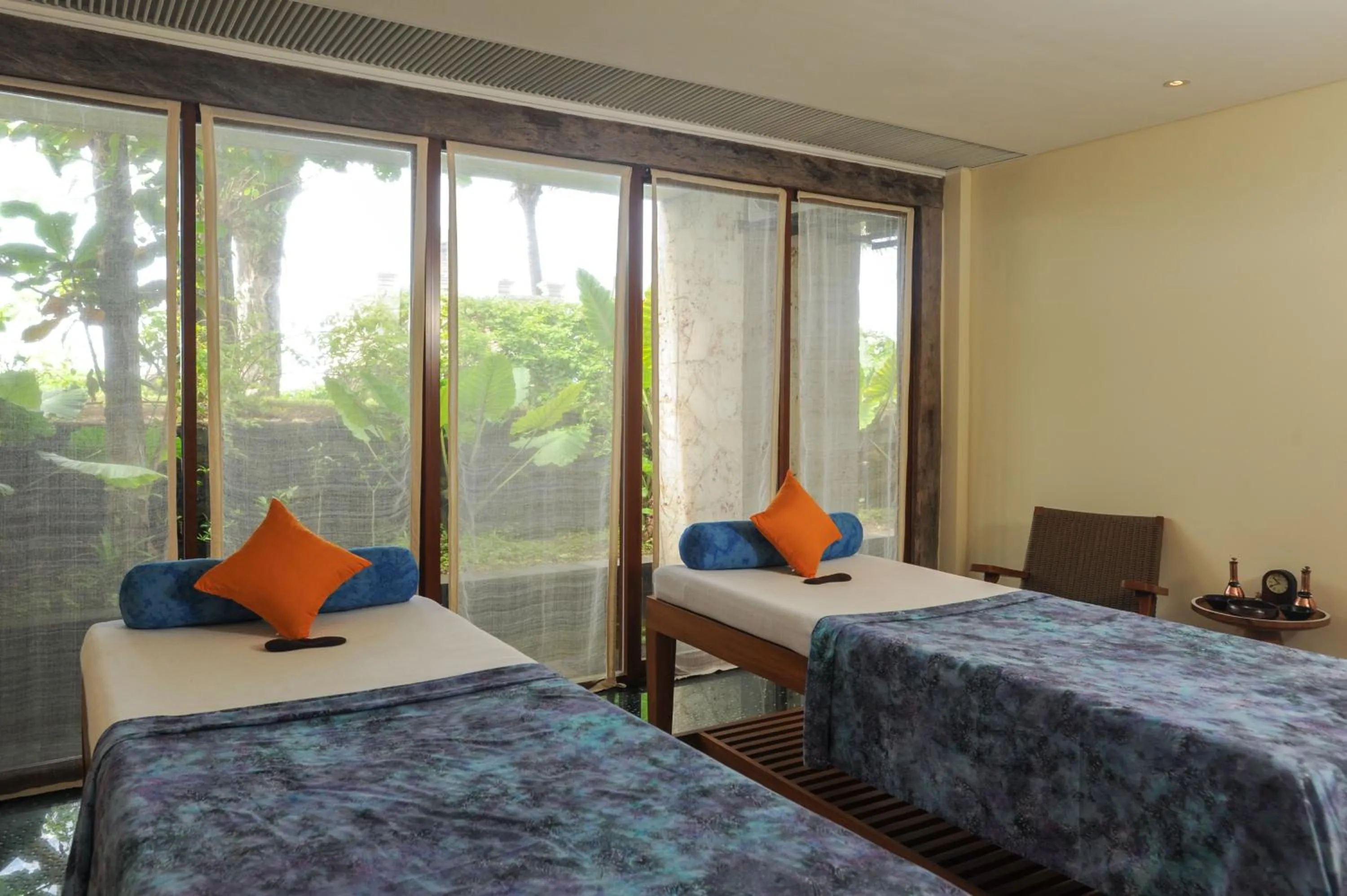 Massage, Bed in Komaneka at Keramas Beach