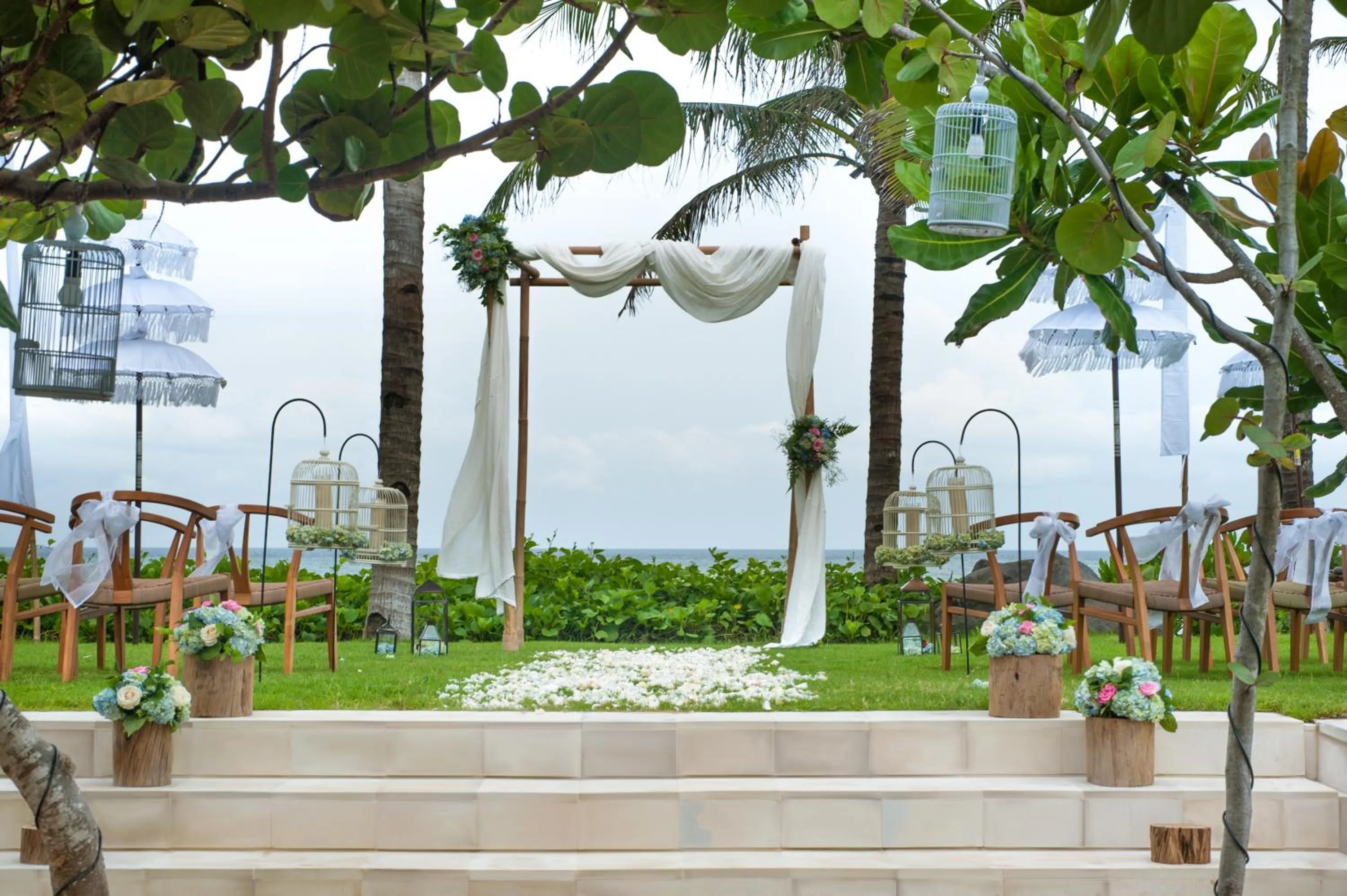 Activities in Komaneka at Keramas Beach