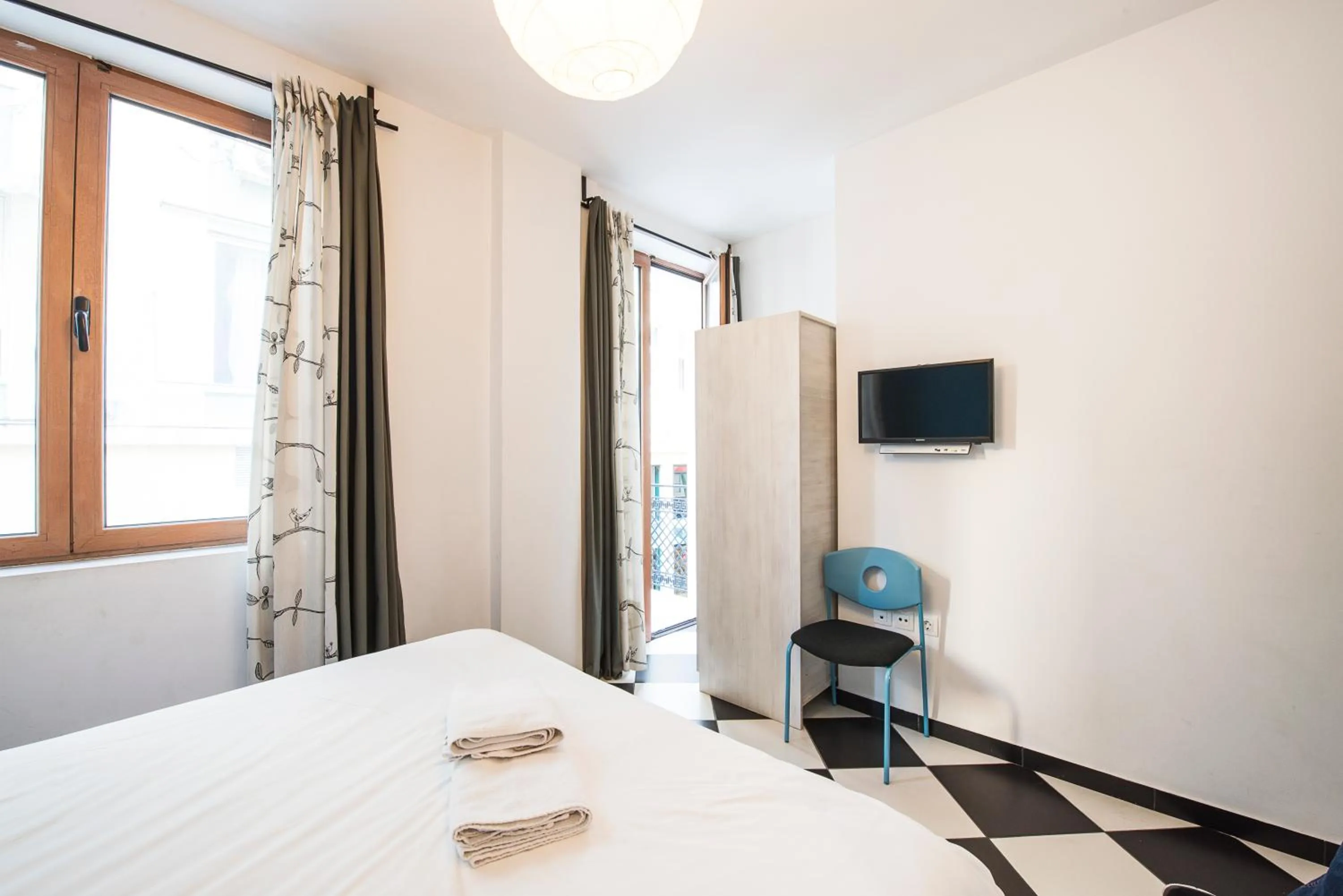 TV and multimedia, Bed in Safestay Athens Monastiraki