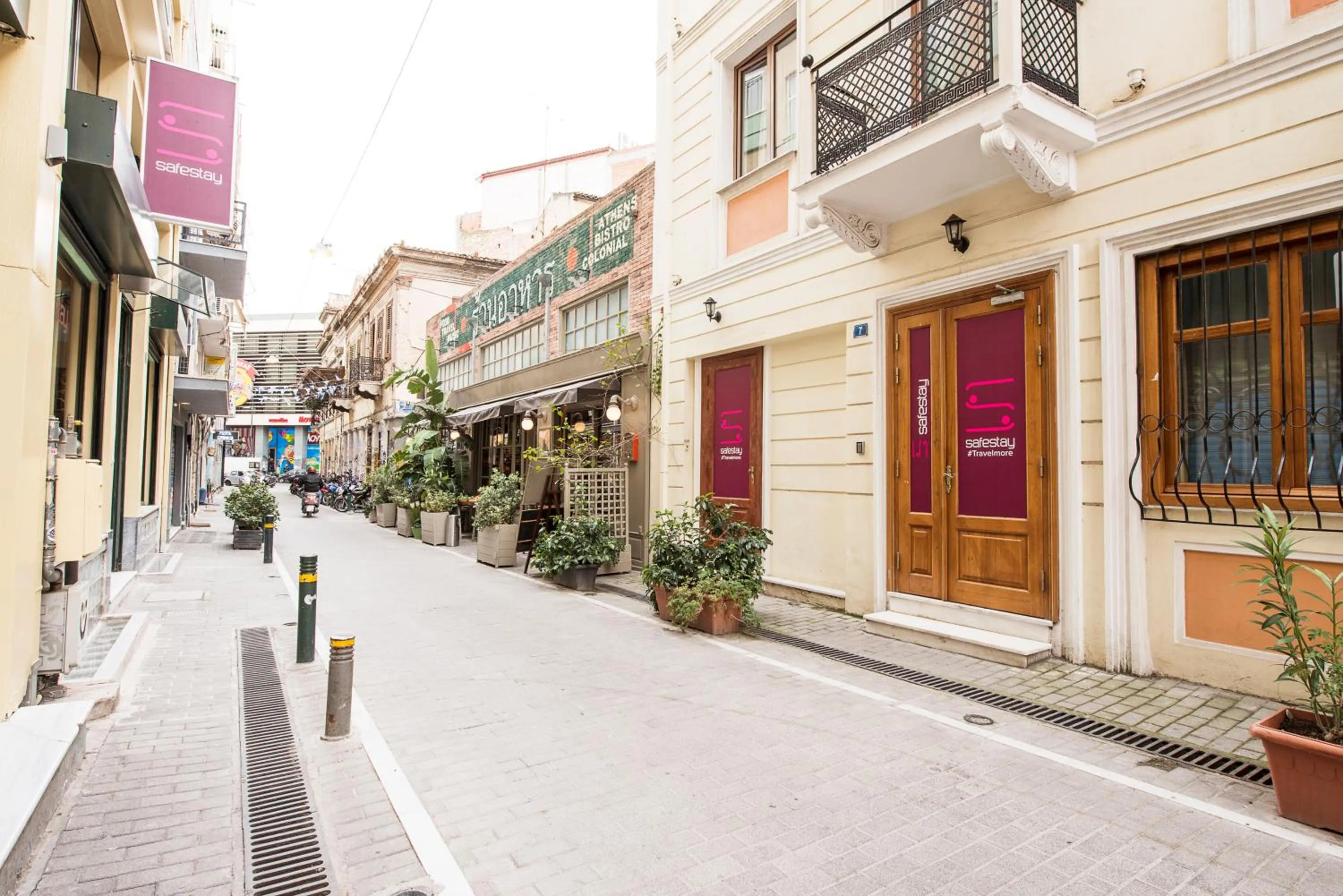 Neighbourhood in Safestay Athens Monastiraki