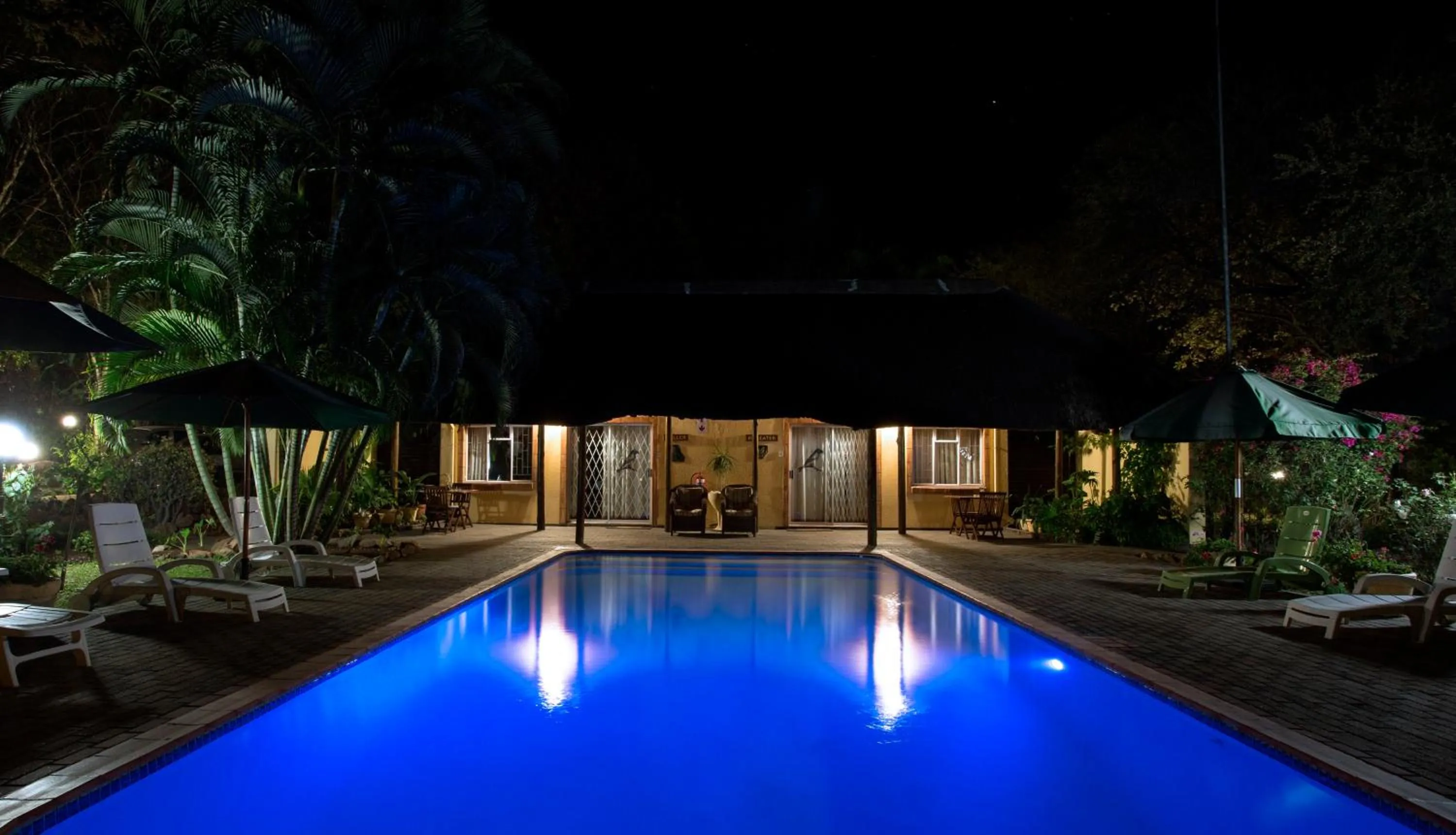 Swimming pool in Sunbird Lodge