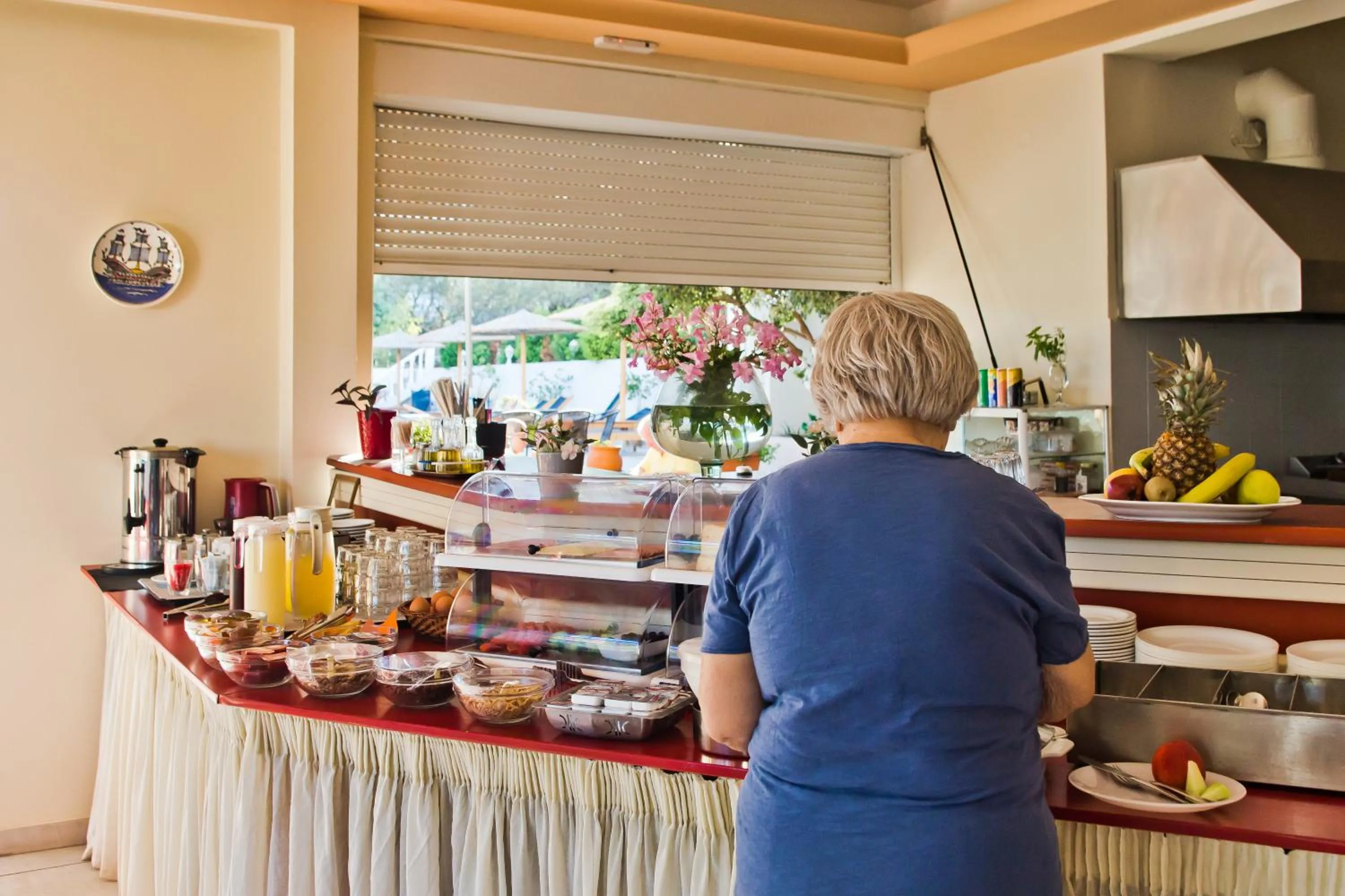 Food and drinks in Regina Studios & Hotel