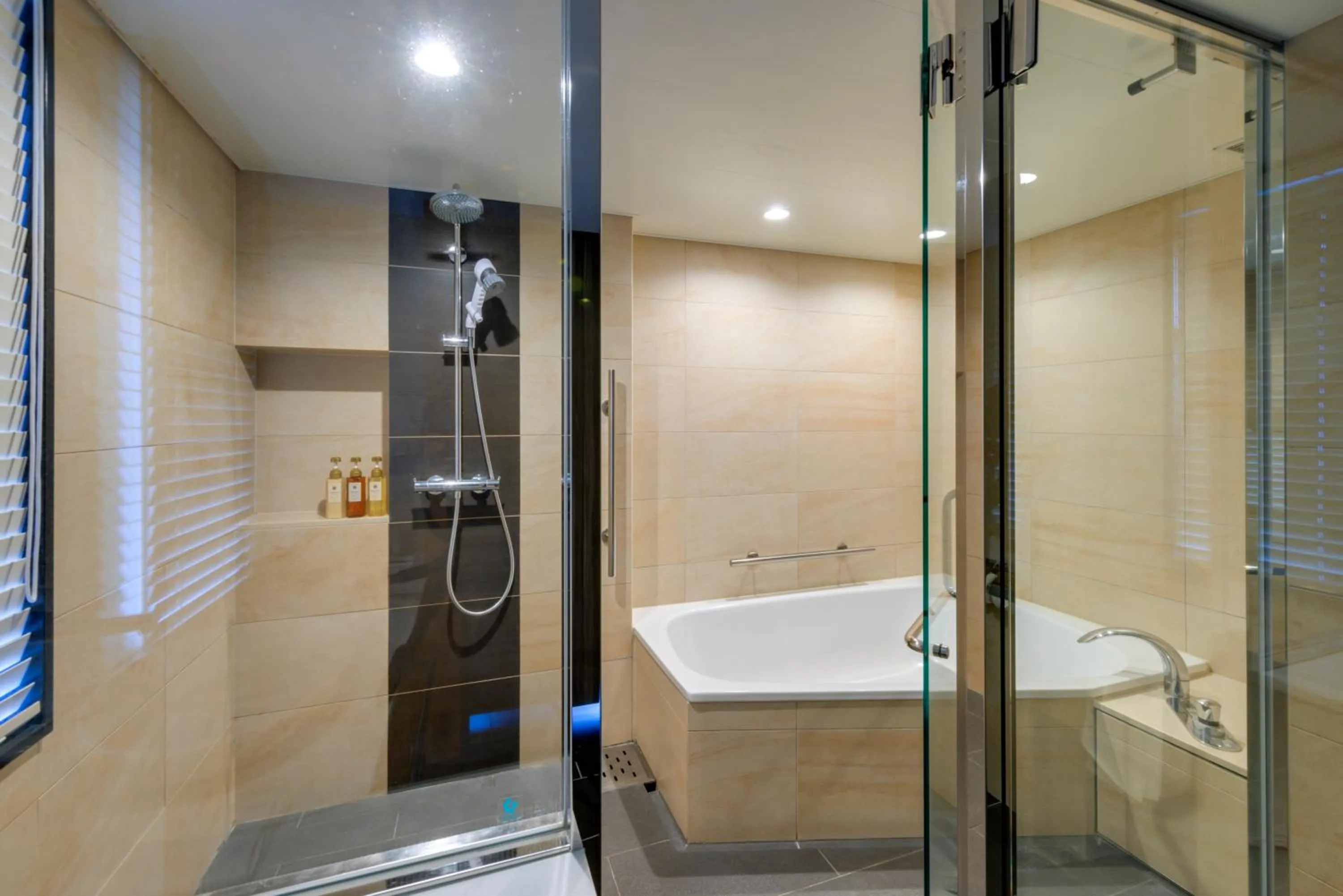 Miyako City Kintetsu Kyoto Station