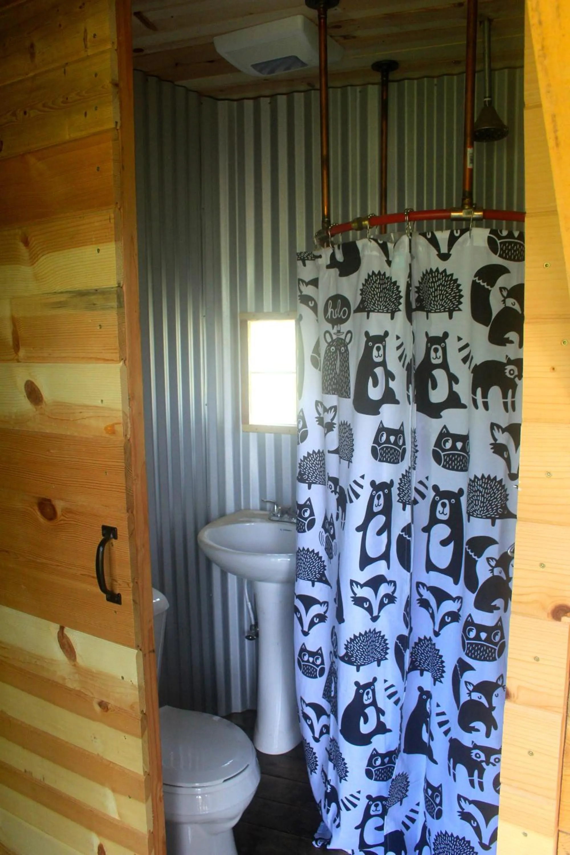 Shower in Hawk's Rest