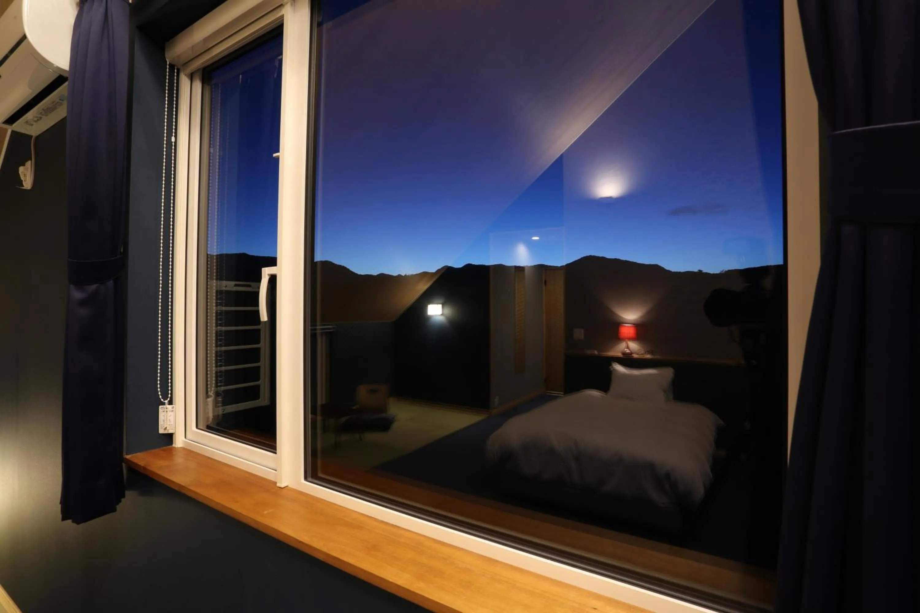 Bedroom, Bed in Element