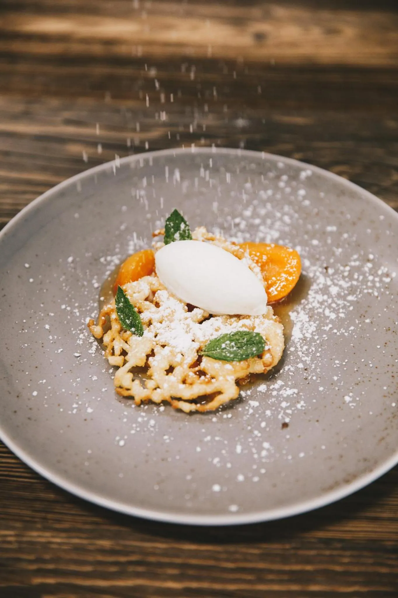 Restaurant/places to eat in s'Hoamatl Dorfkrug Appartements