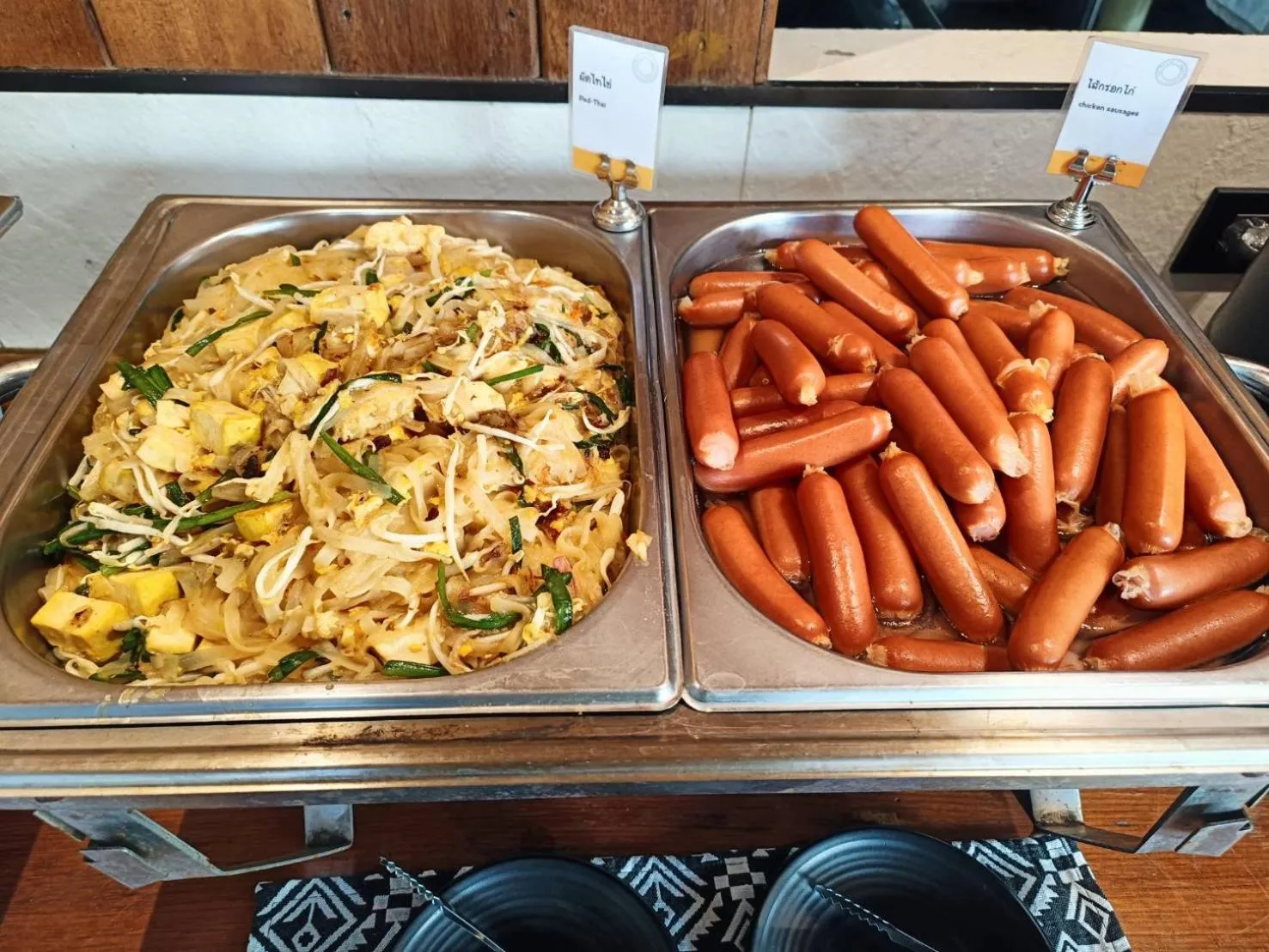 Buffet breakfast in Villa Panalai