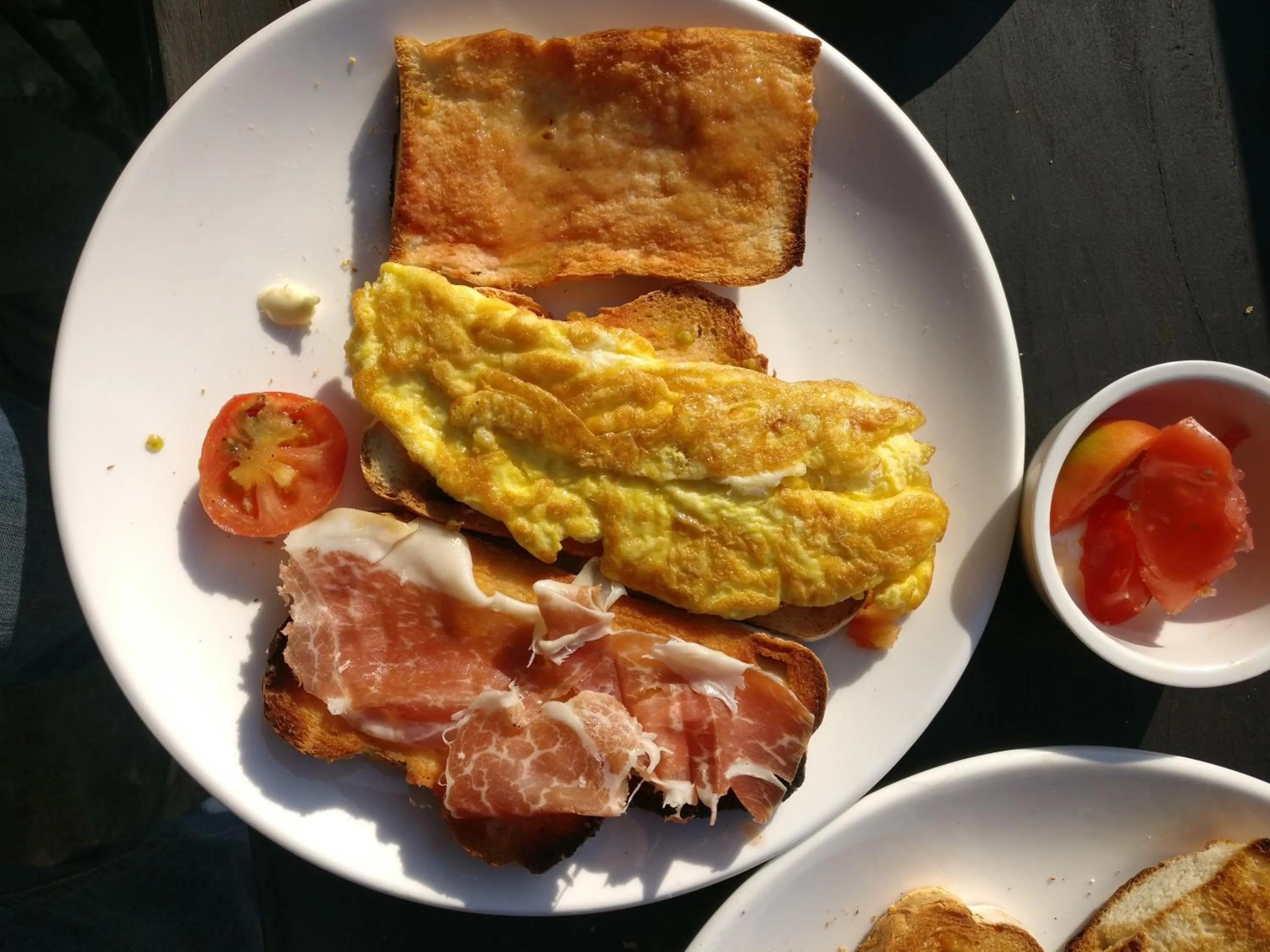 Breakfast in Bandipur Kaushi Inn